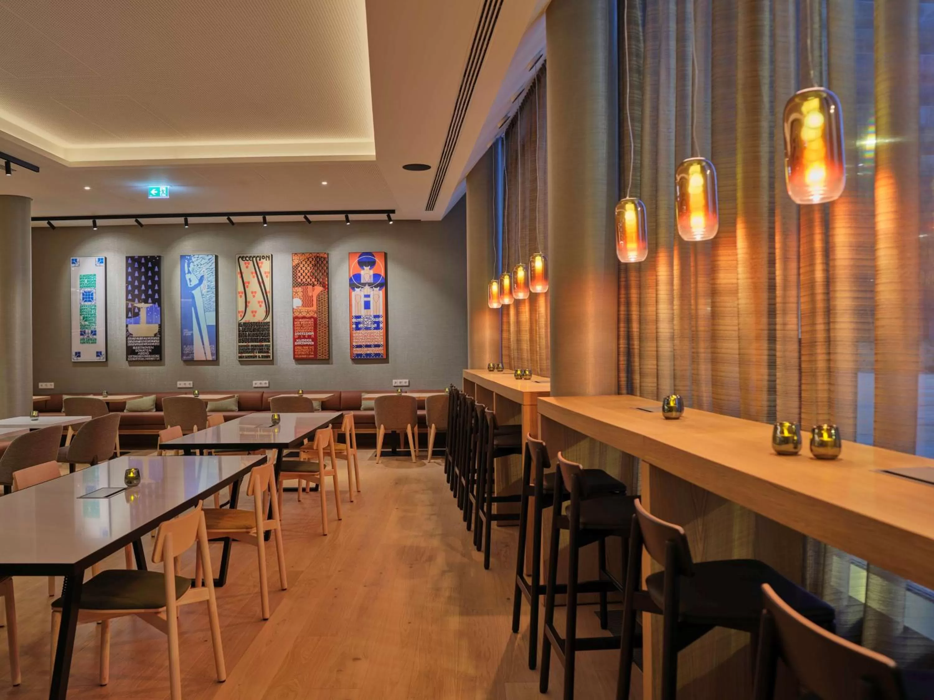 Restaurant/places to eat in Adina Apartment Hotel Vienna Belvedere