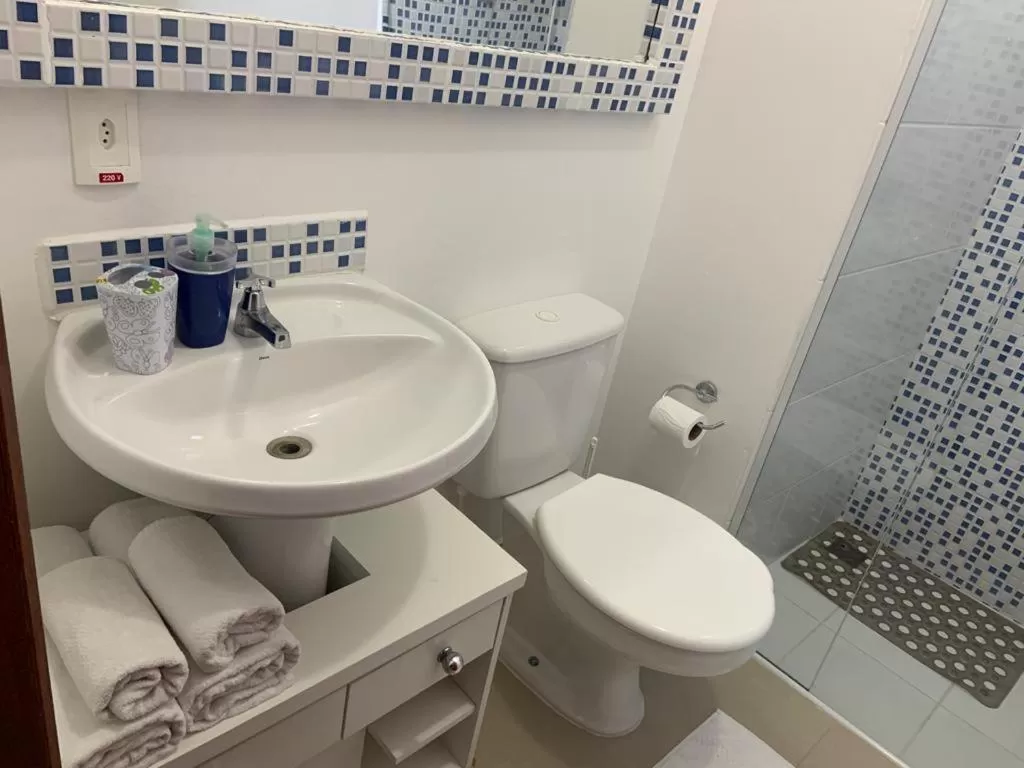 Bathroom in Pousada Mar de Cristal
