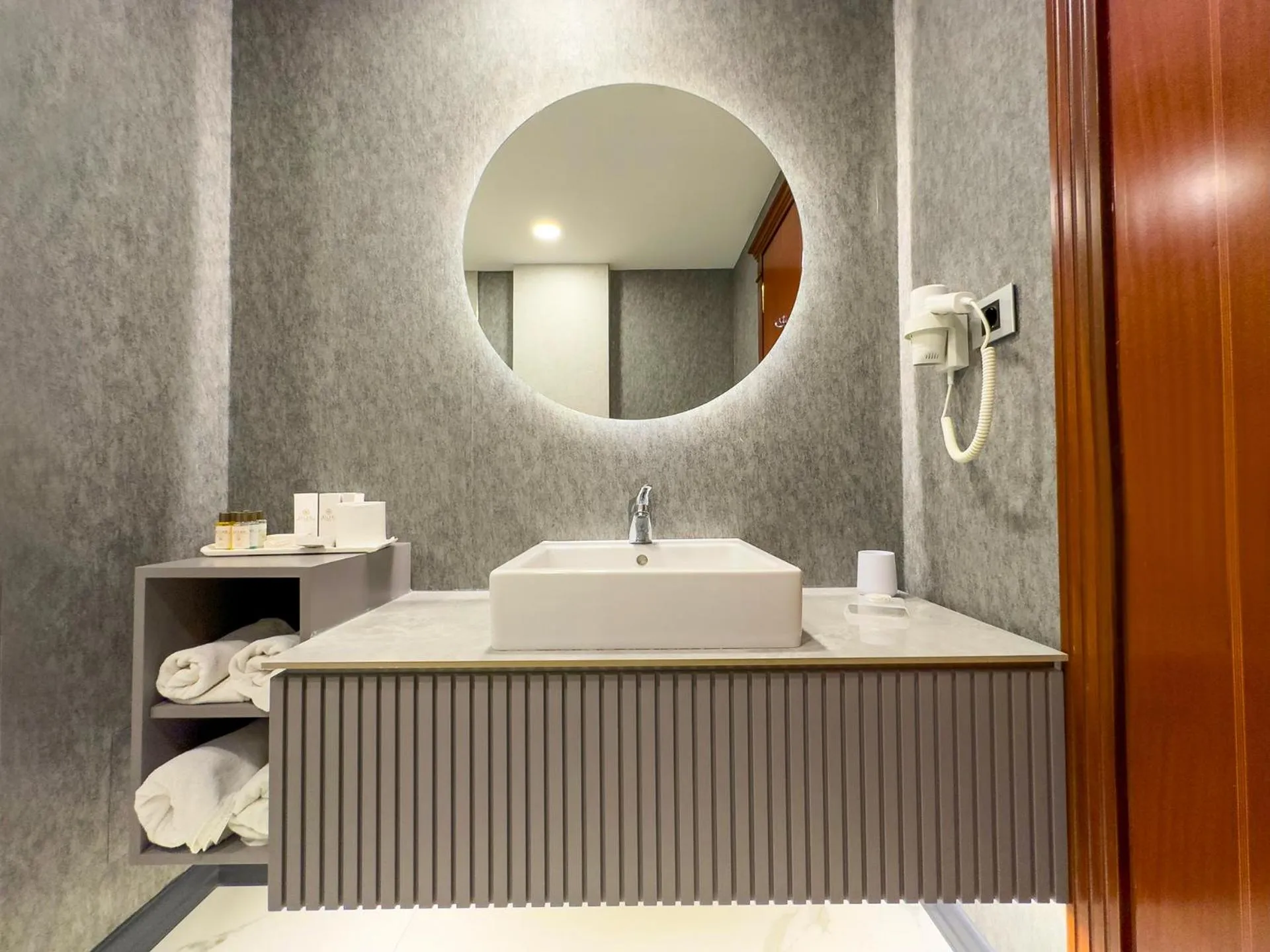 Bathroom in Bilek Istanbul Hotel