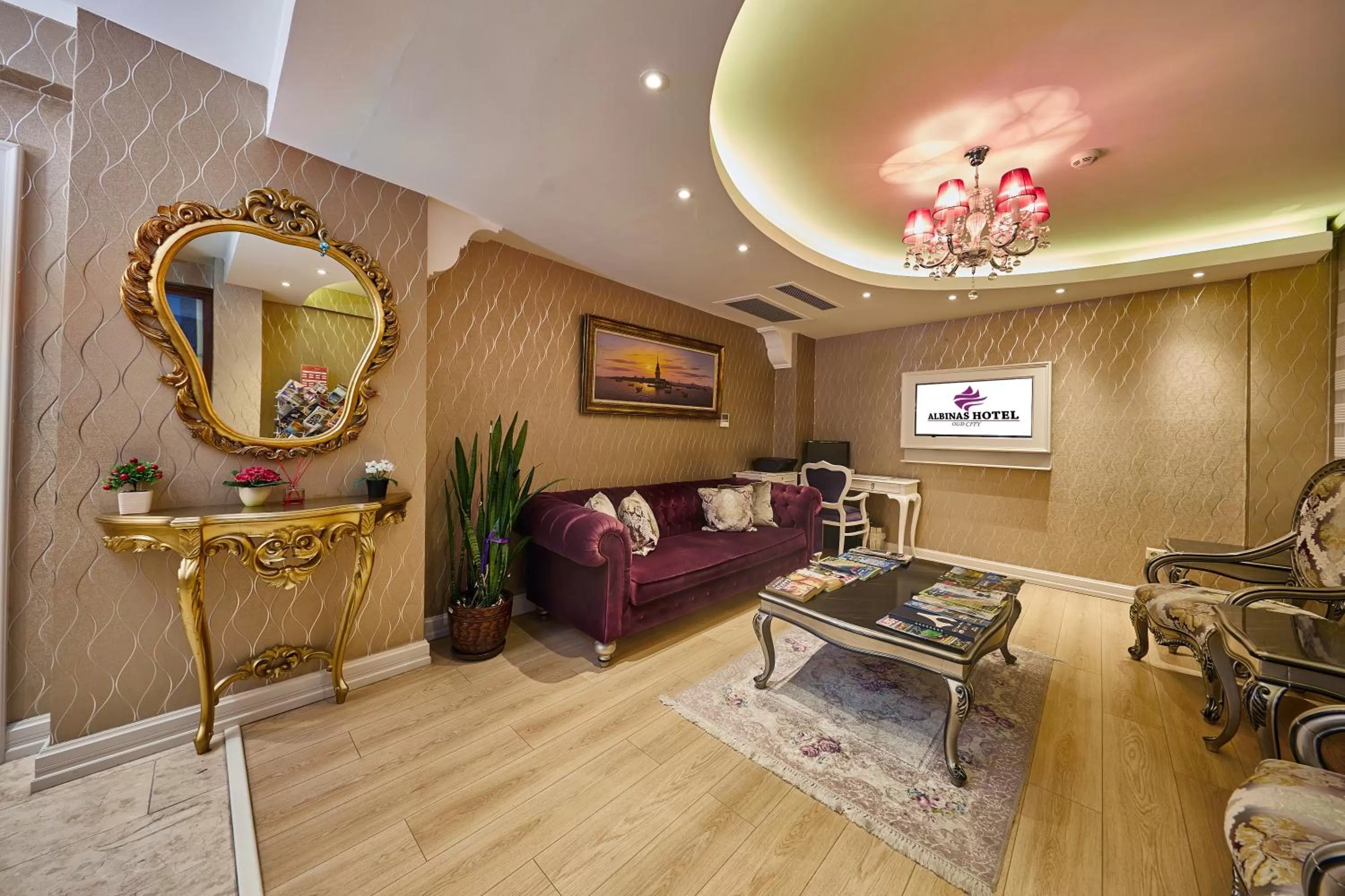 Lobby or reception in Albinas Hotel Old City