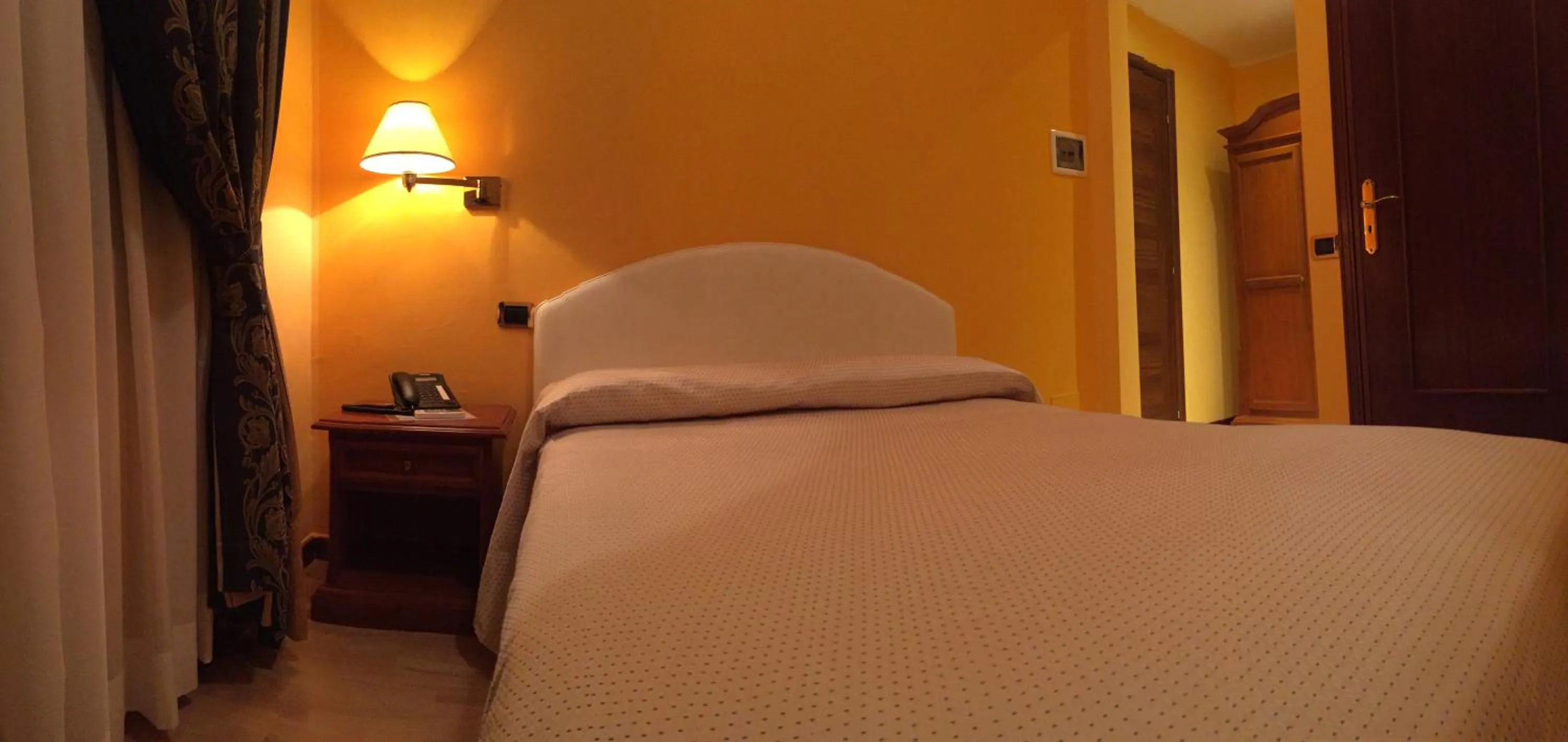 Bedroom, Bed in Hotel Il Vigneto