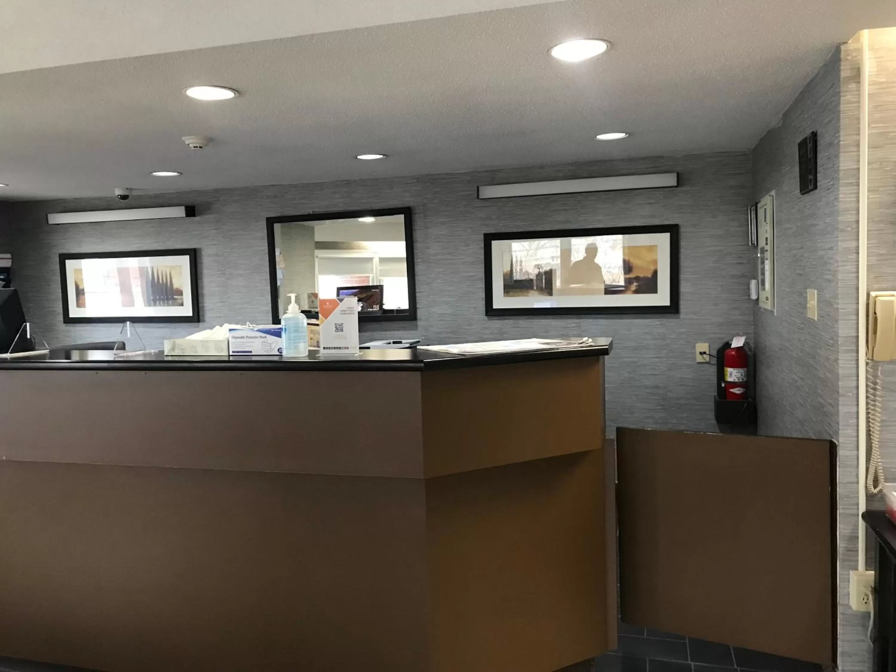 Lobby or reception in Rodeway Inn