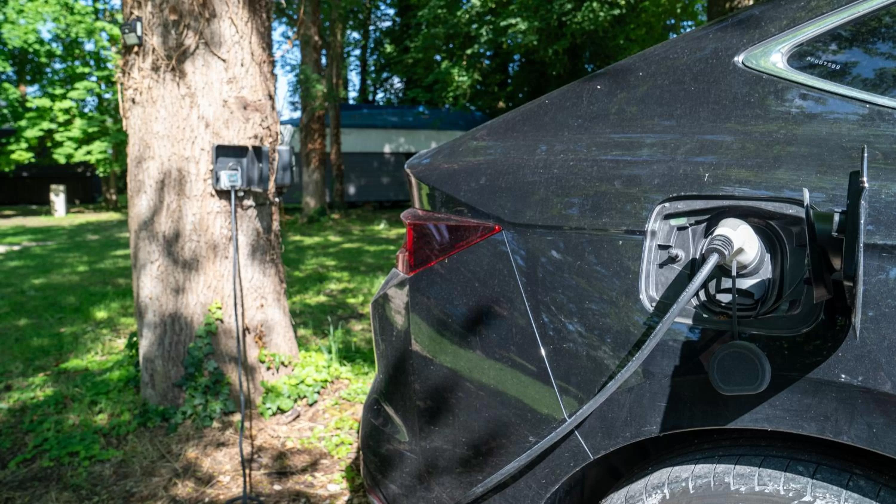 Parking in Le Village de la Champagne - Slowmoov