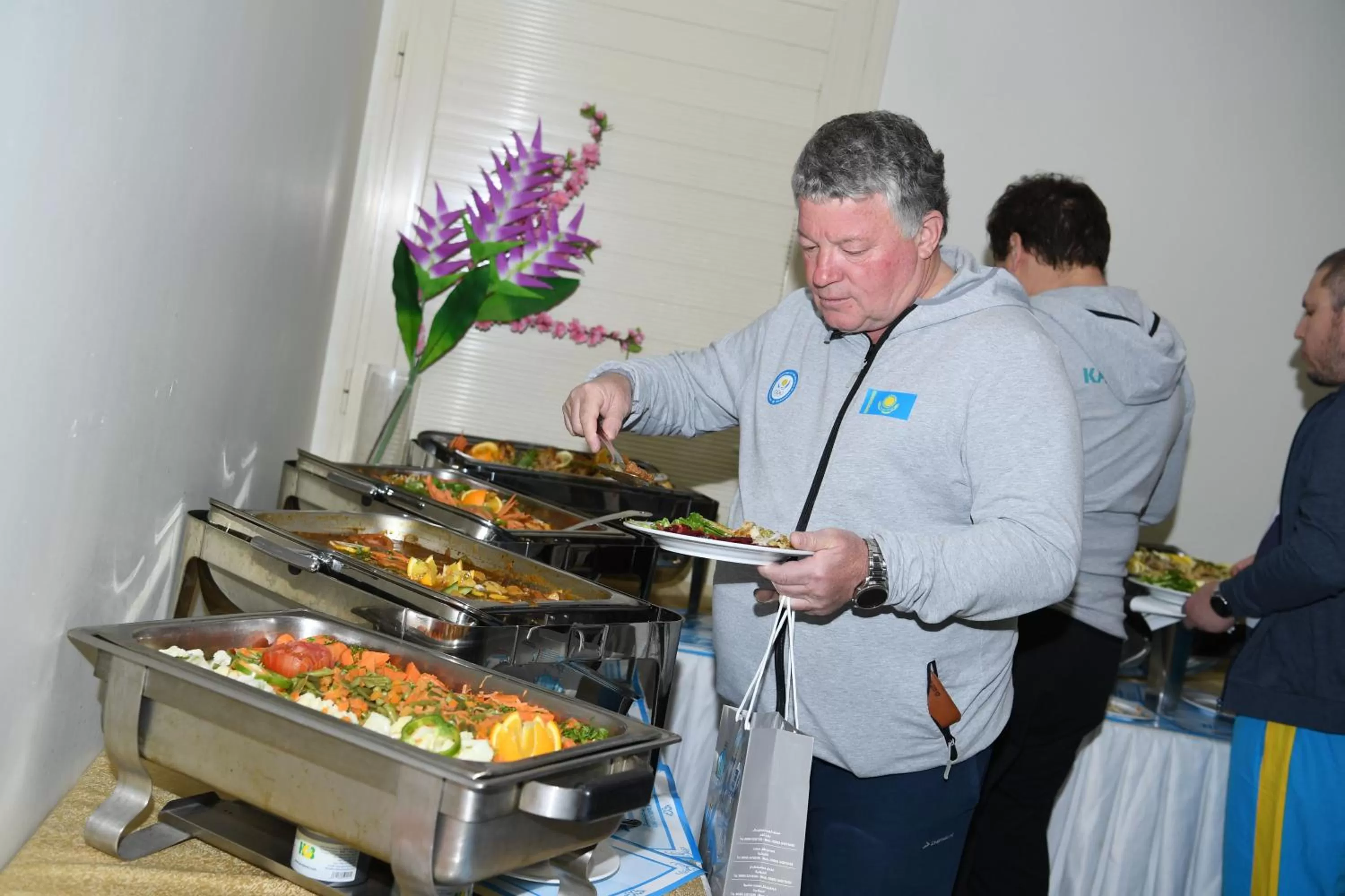 Food and drinks in Continental Inn Hotel Al Farwaniya