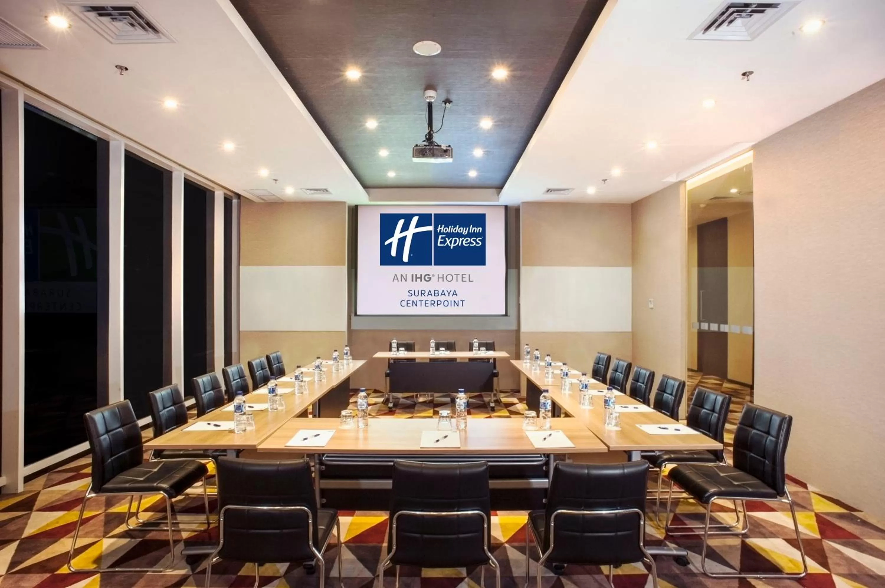 Business facilities in Holiday Inn Express Surabaya CenterPoint by IHG