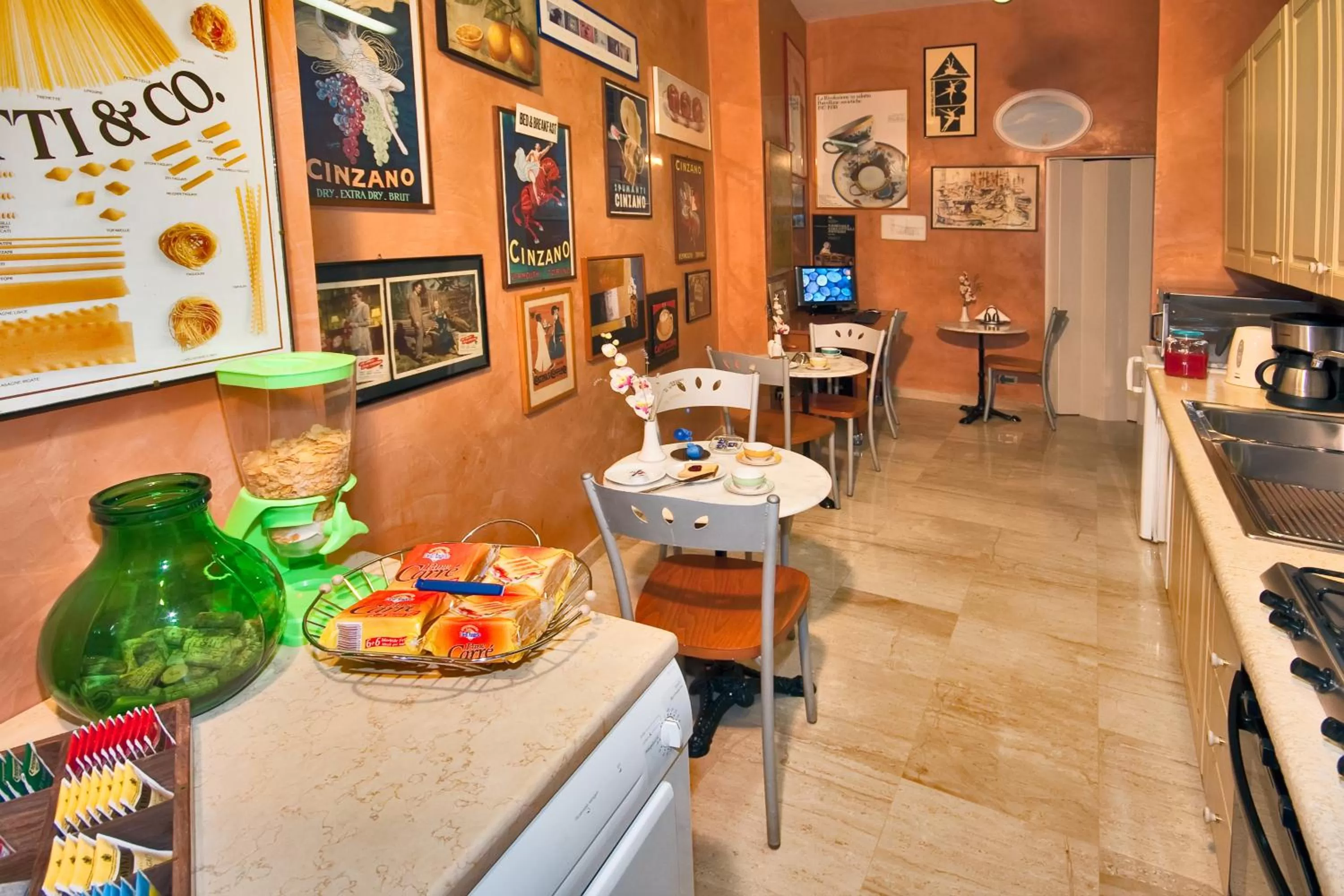 Communal kitchen in DomusAmor Colosseo