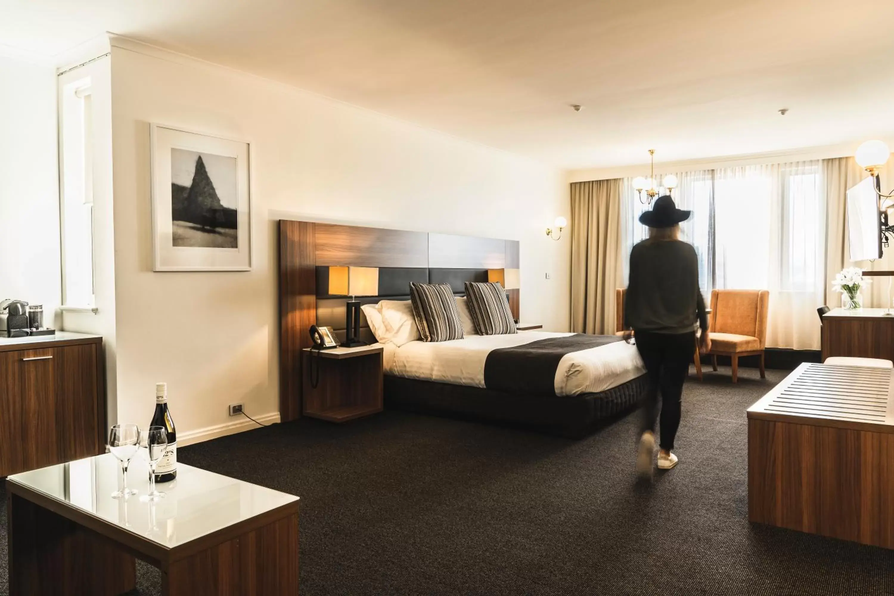 King Suite with Harbor View in Lenna Of Hobart King Suite with Harbor View in Lenna Of Hobart