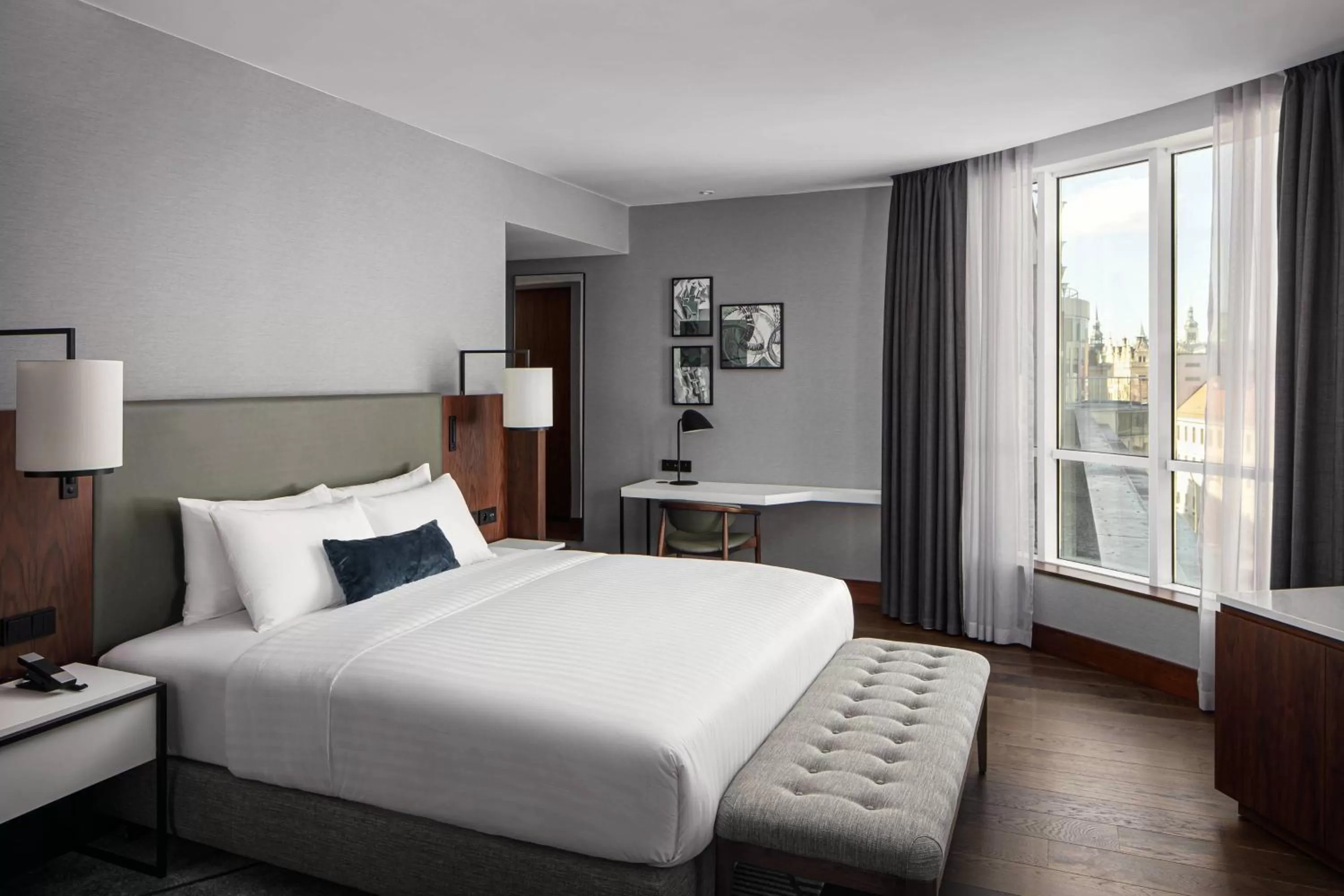 Photo of the whole room, Bed in Prague Marriott Hotel