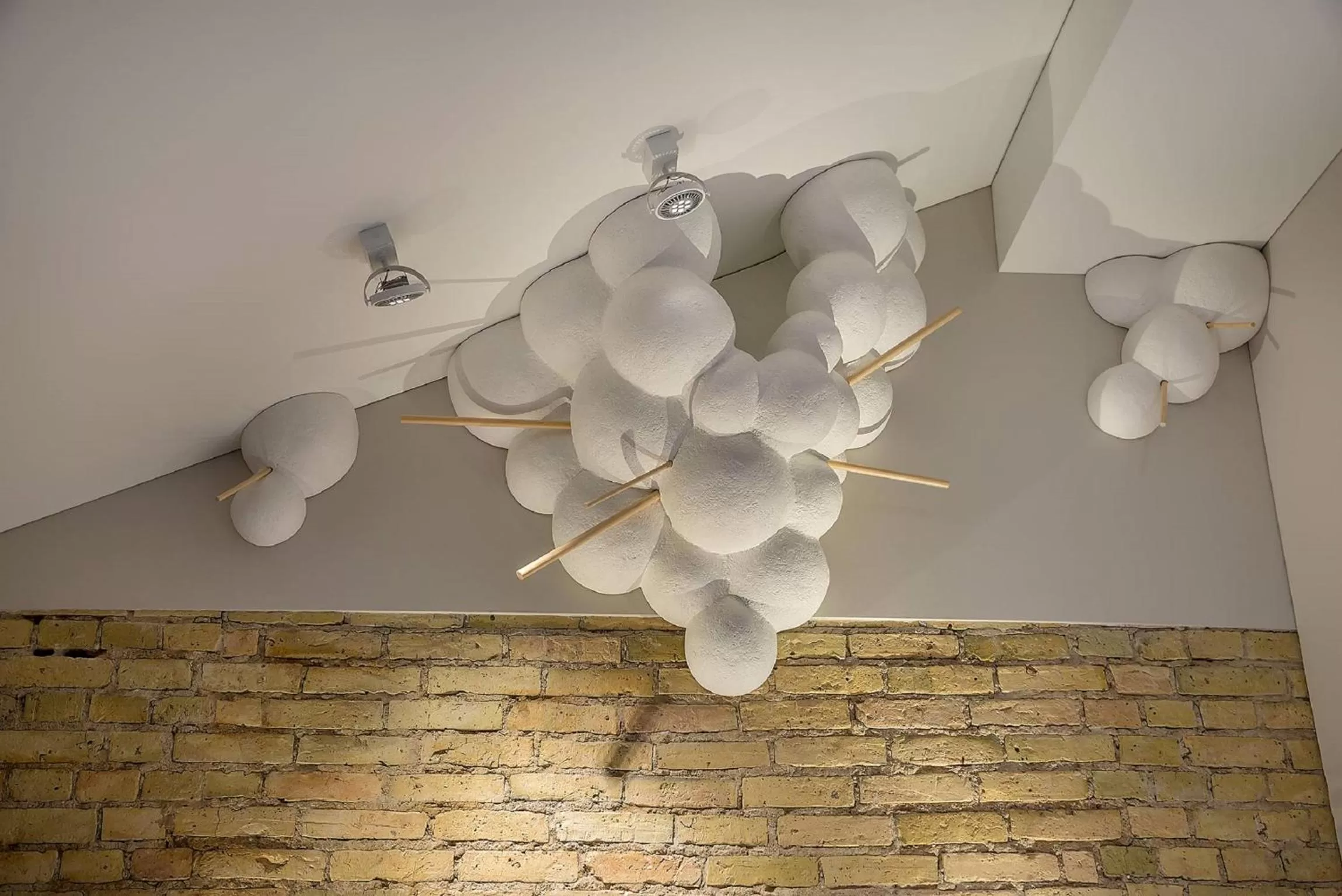 Decorative detail in Artagonist Art Hotel