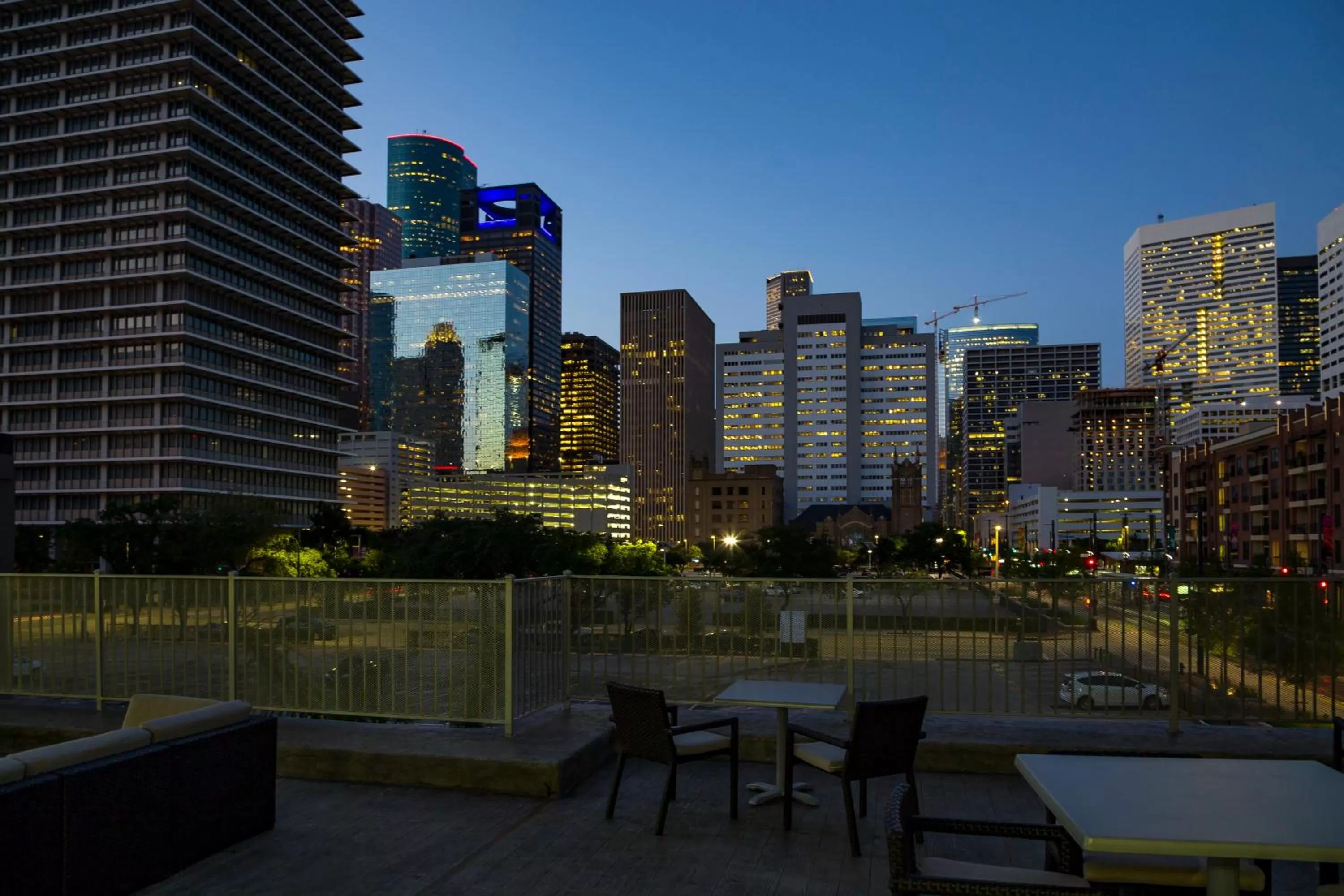 Property building in Holiday Inn Houston Downtown by IHG