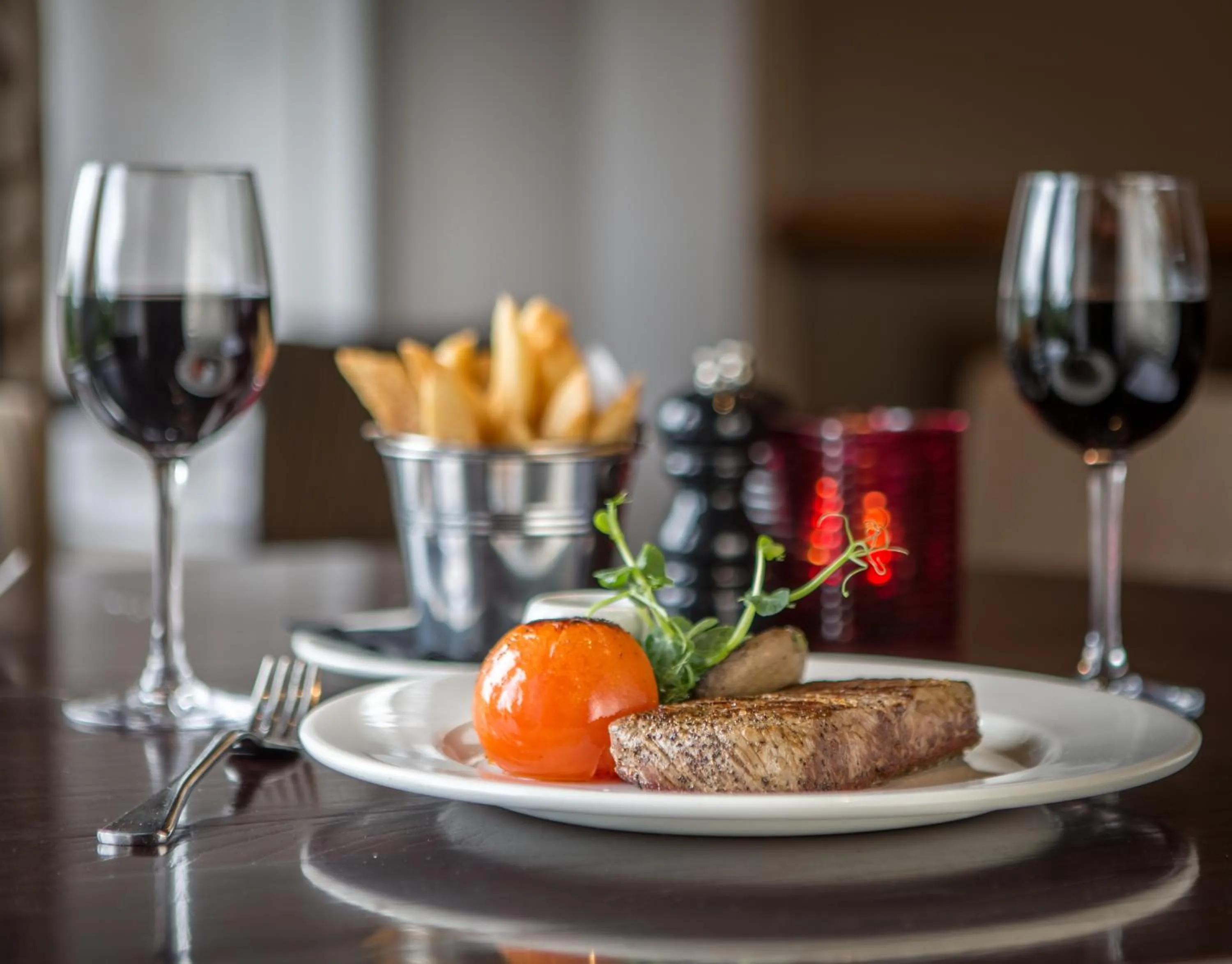 Restaurant/places to eat in Sherbrooke Castle Hotel