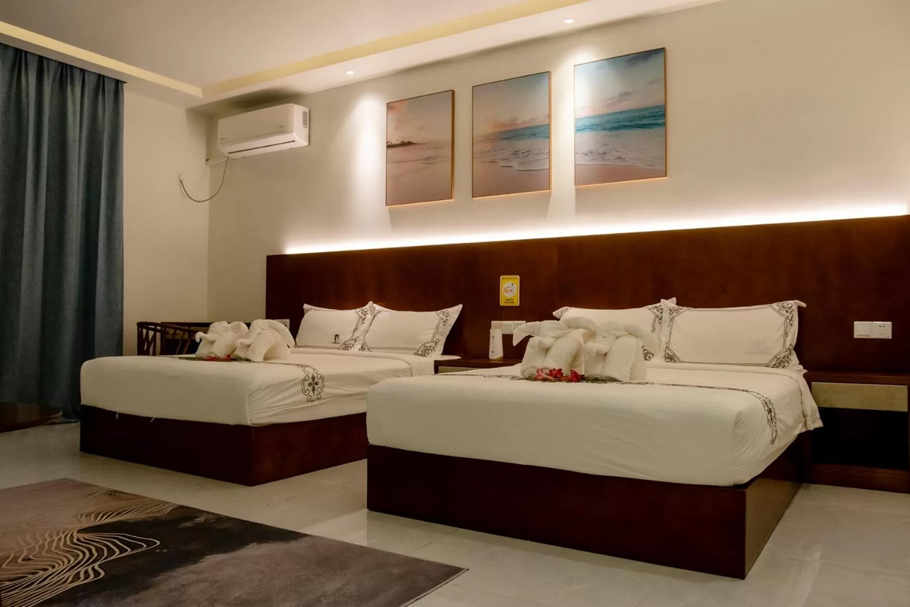 Bed in Amphitrite Resort