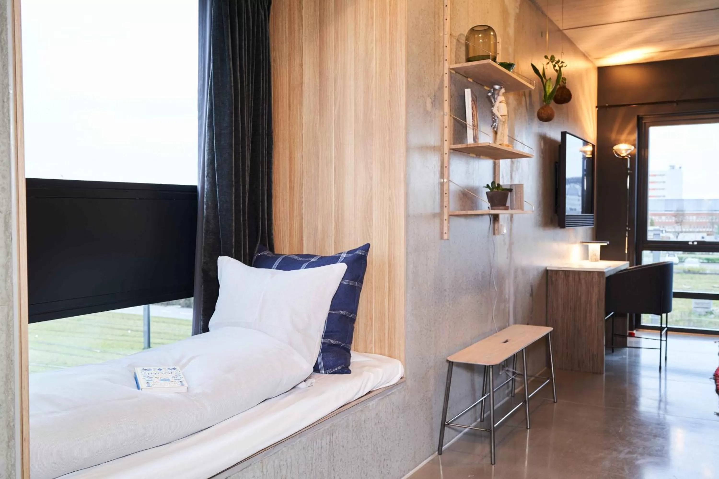 Bed in Hotel GUESTapart