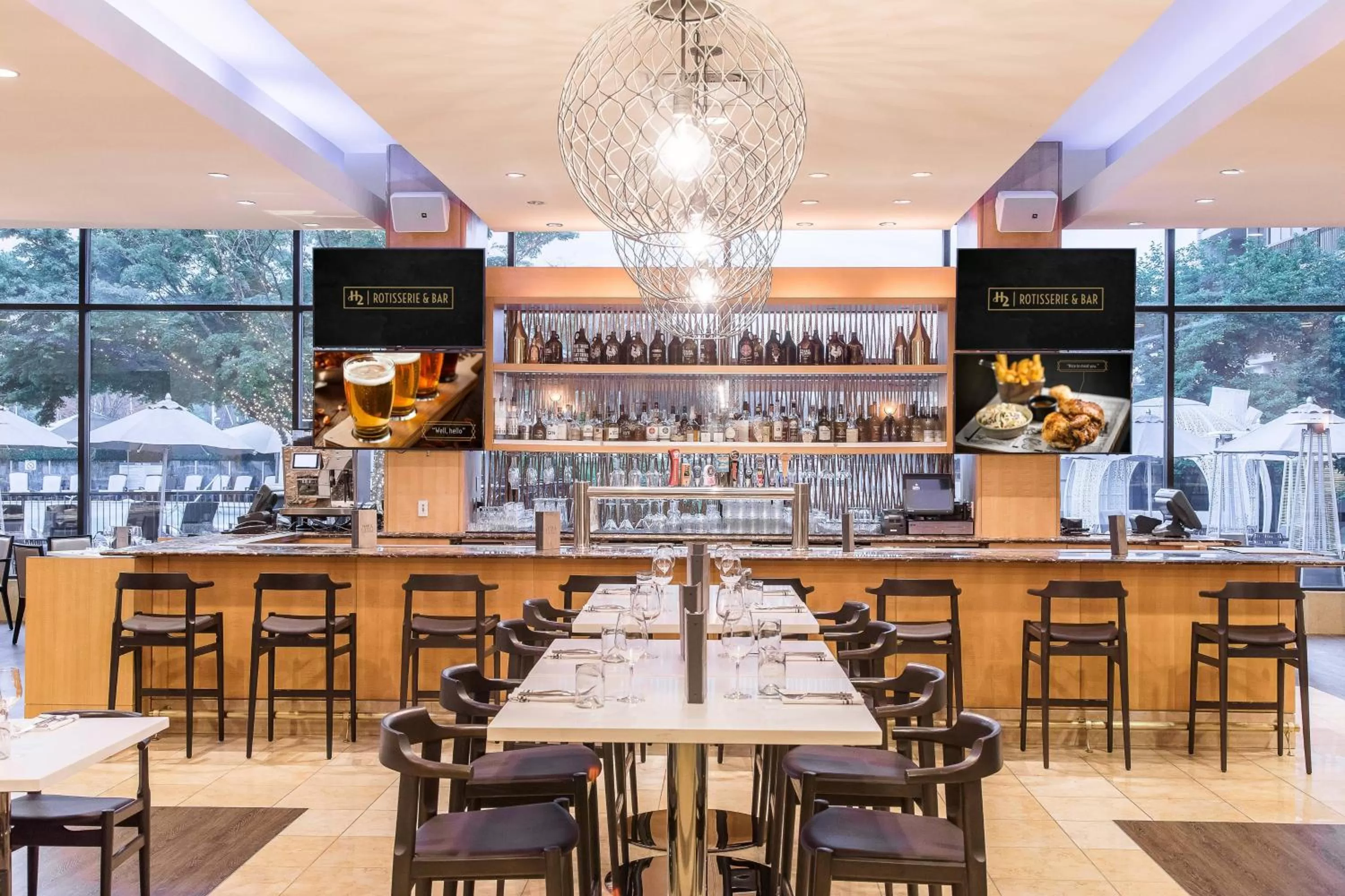 Lounge or bar in The Westin Bayshore, Vancouver