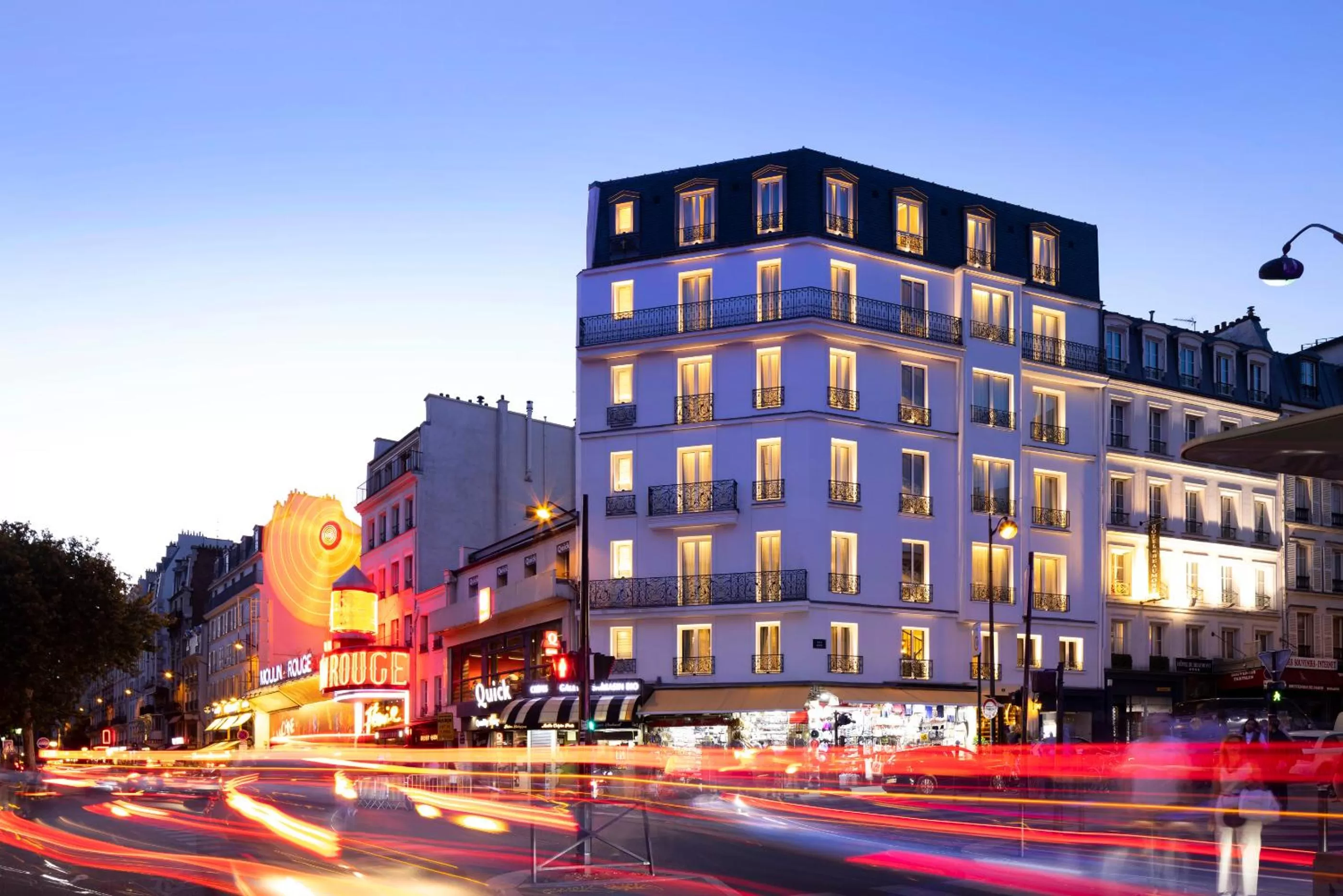 Property building in Manolita Paris