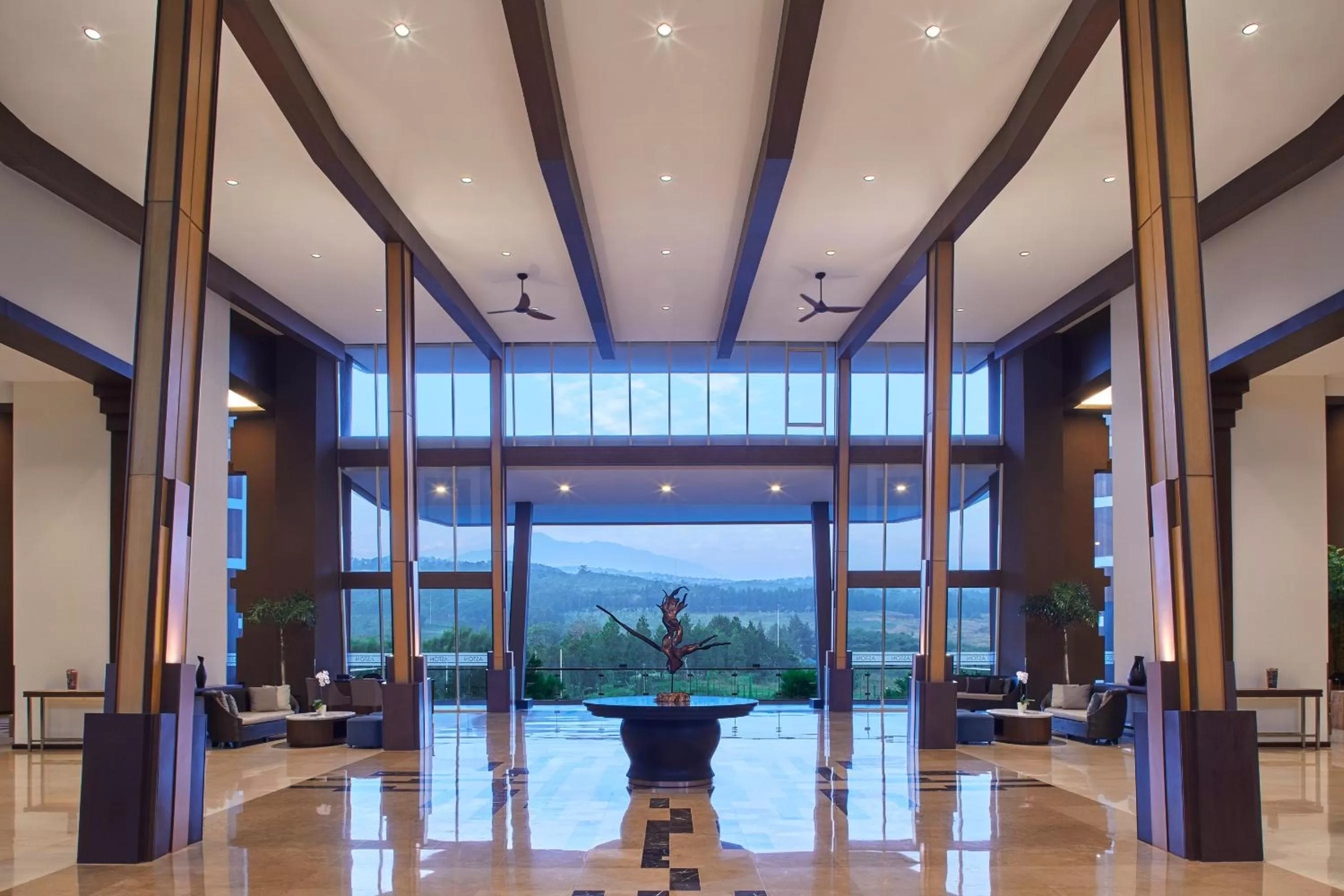 Lobby or reception in Aston Sentul Lake Resort & Conference Center