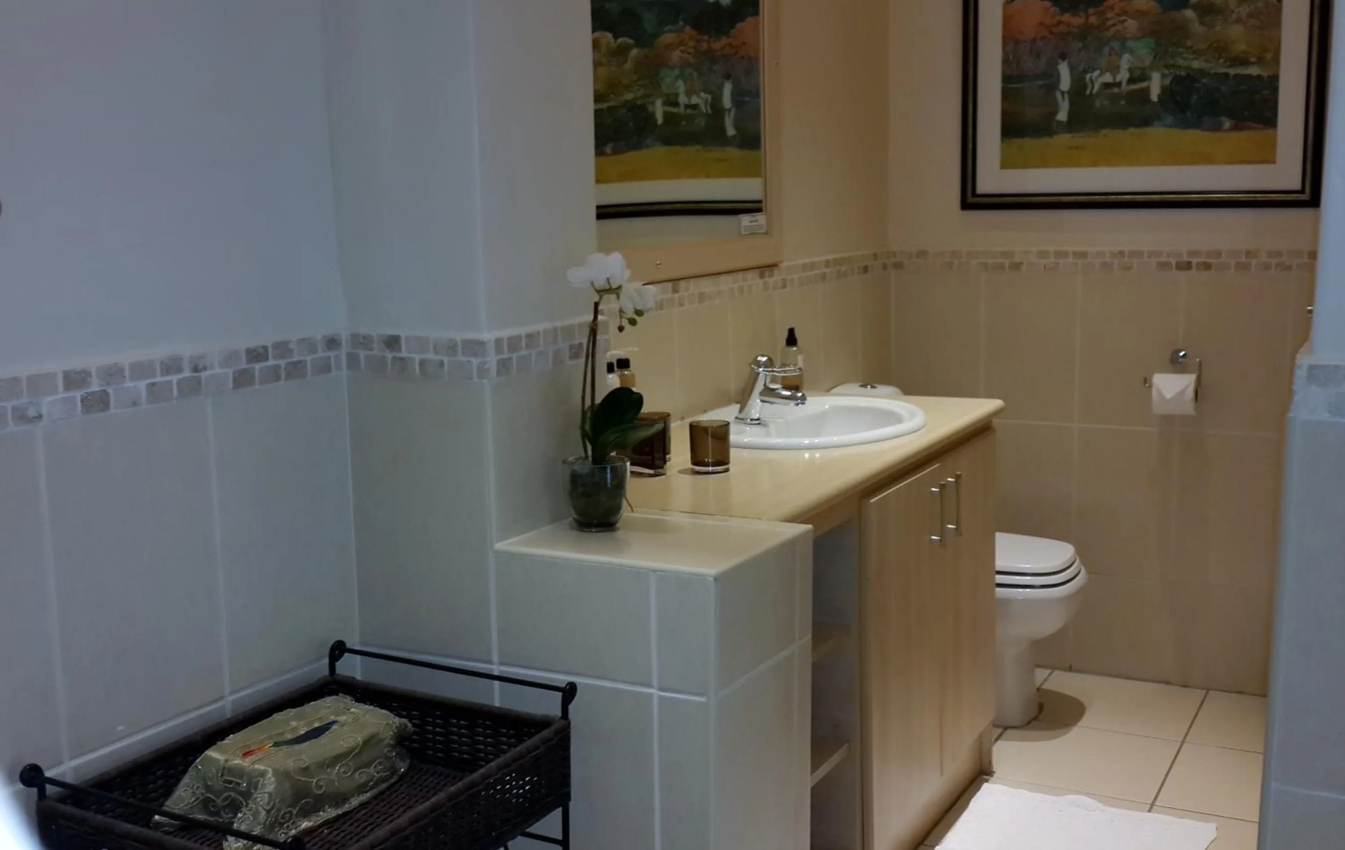 Bathroom in Riversong Guest House