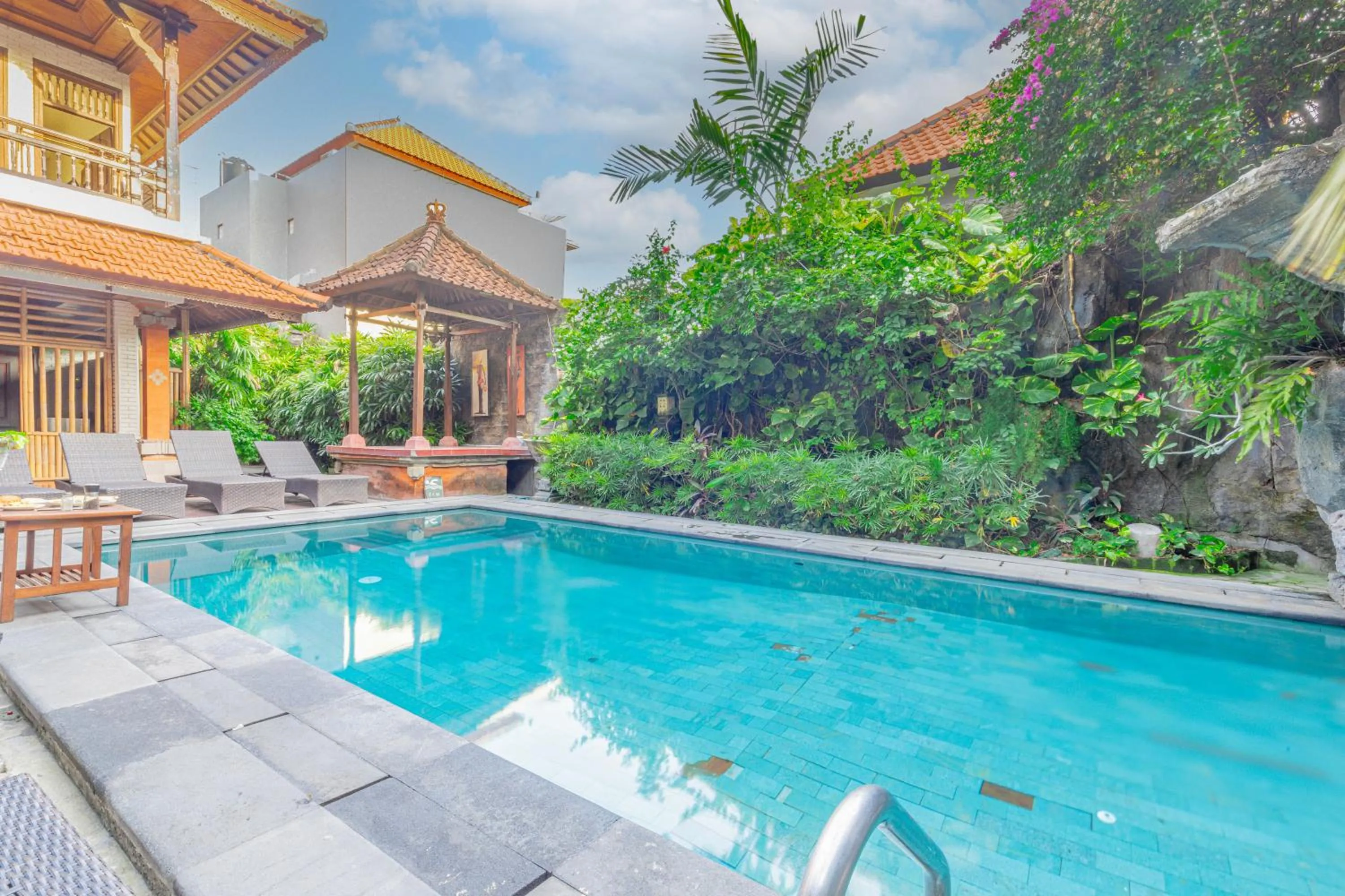 Pool view in Puri Mango Guest House Sanur