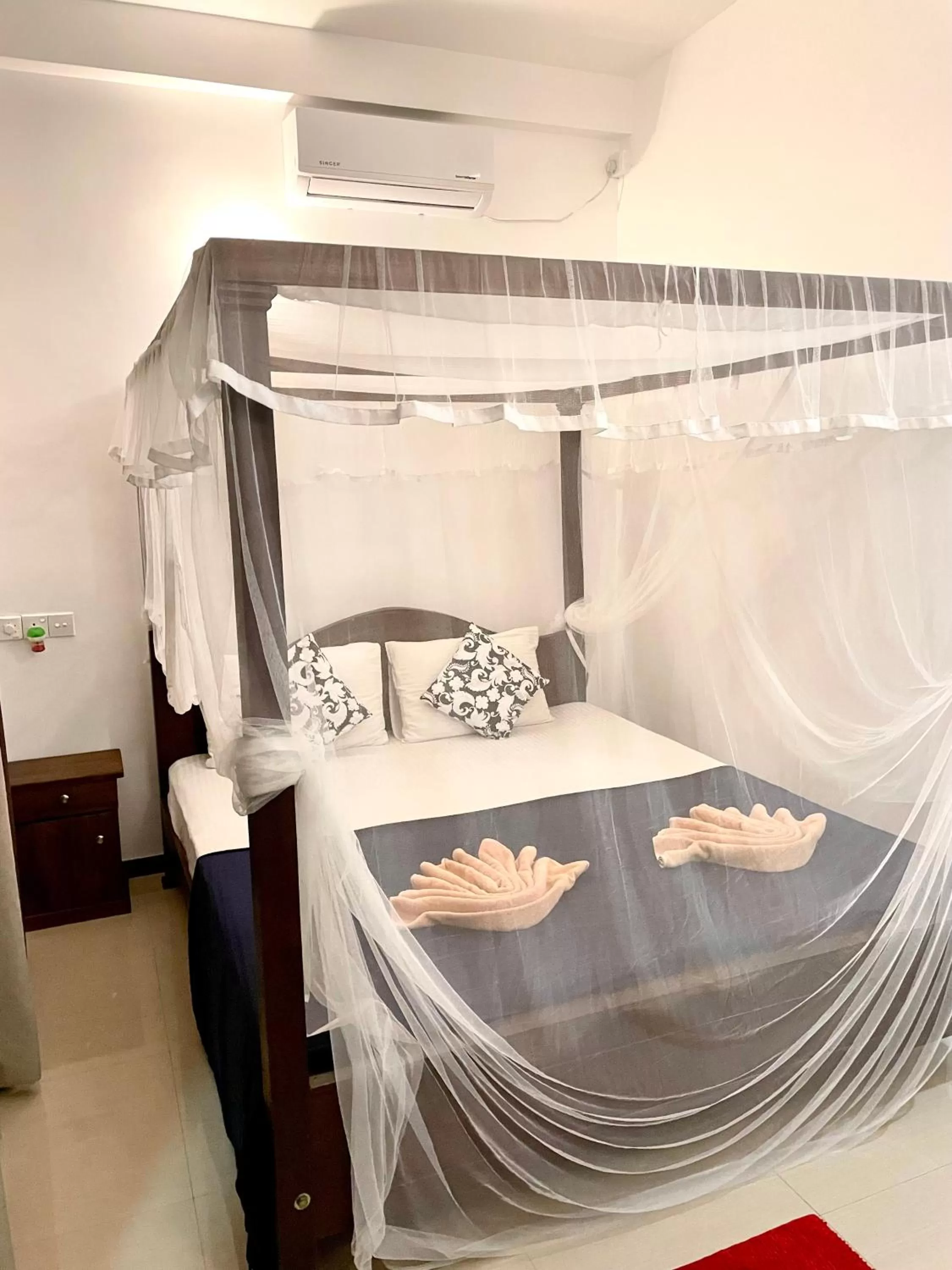 Bed in Shan Star Weligama