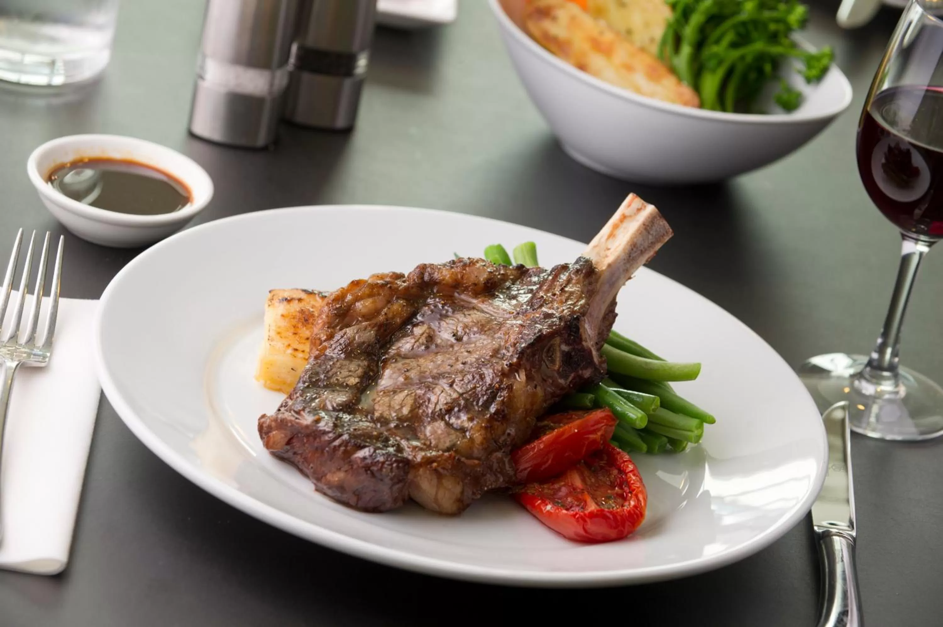 Food and drinks in Novotel Brisbane Airport