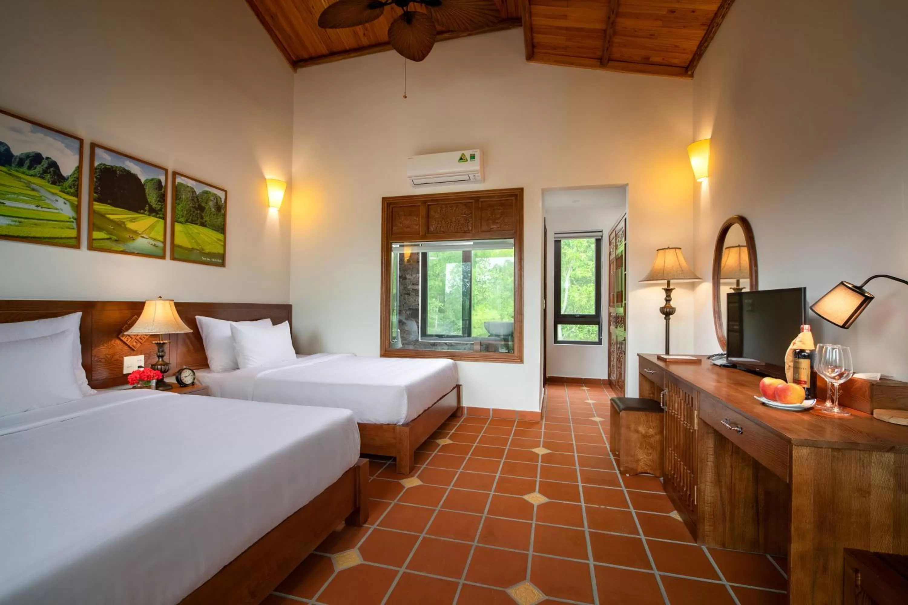 Photo of the whole room, Bed in Bai Dinh Garden Resort & Spa