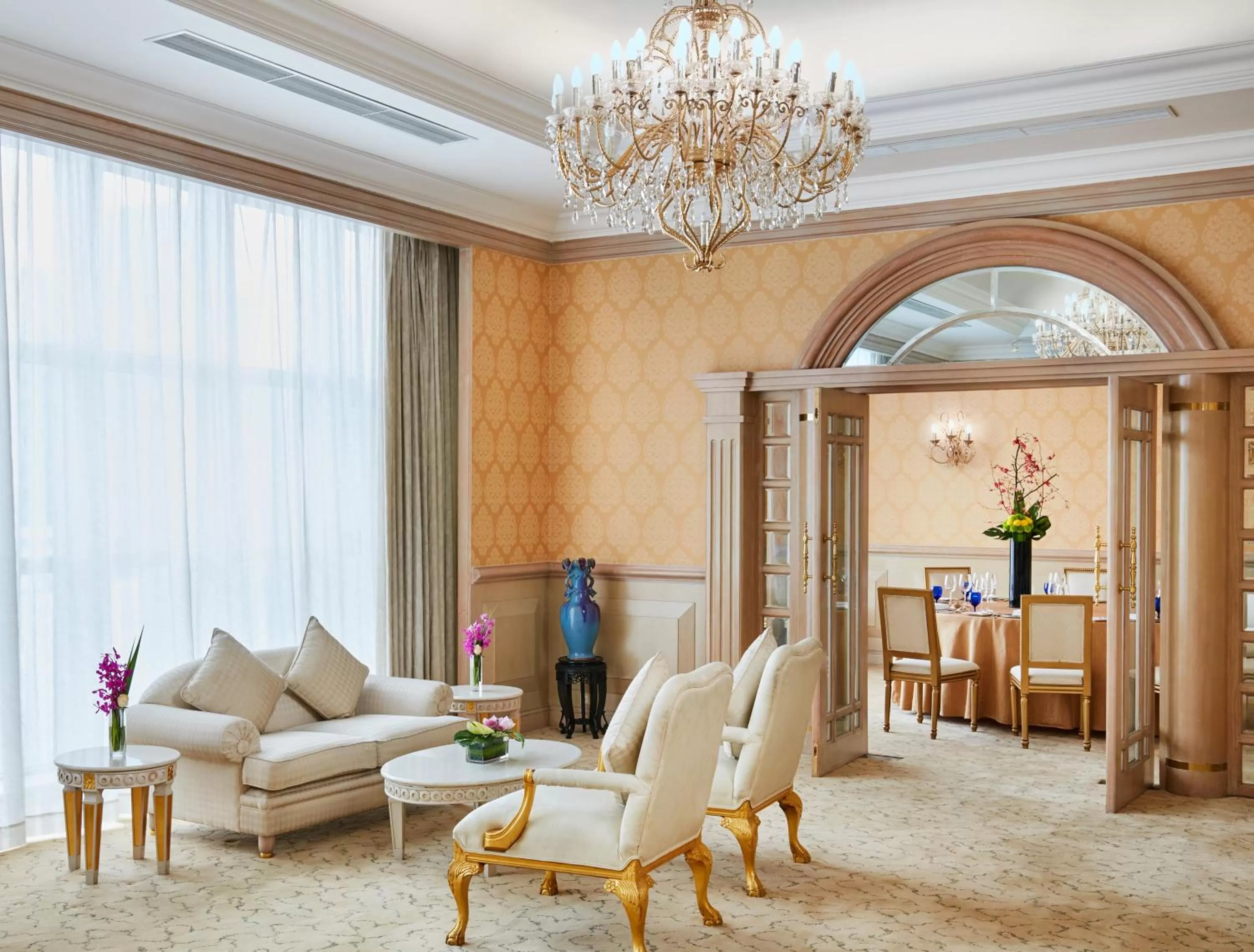 Photo of the whole room in InterContinental Shanghai Pudong by IHG
