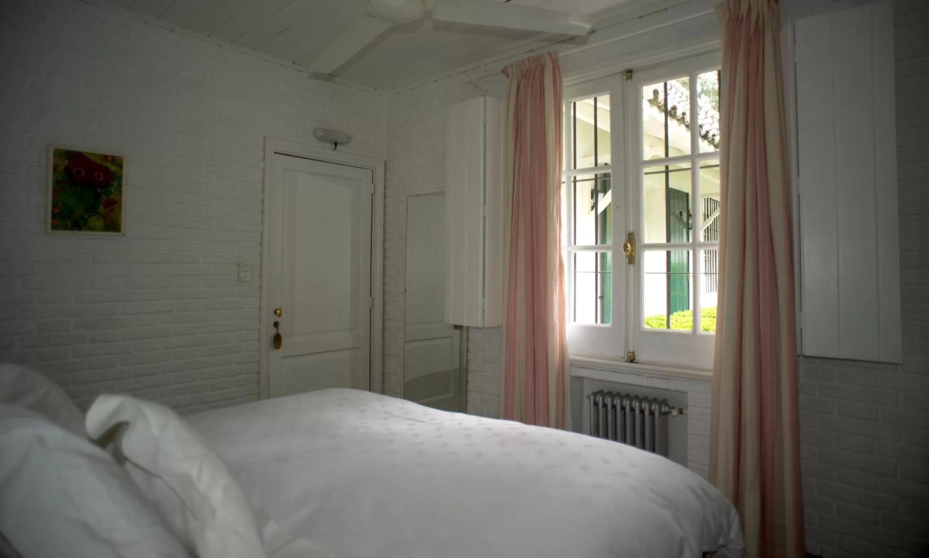 Bed in Estancia Ave María