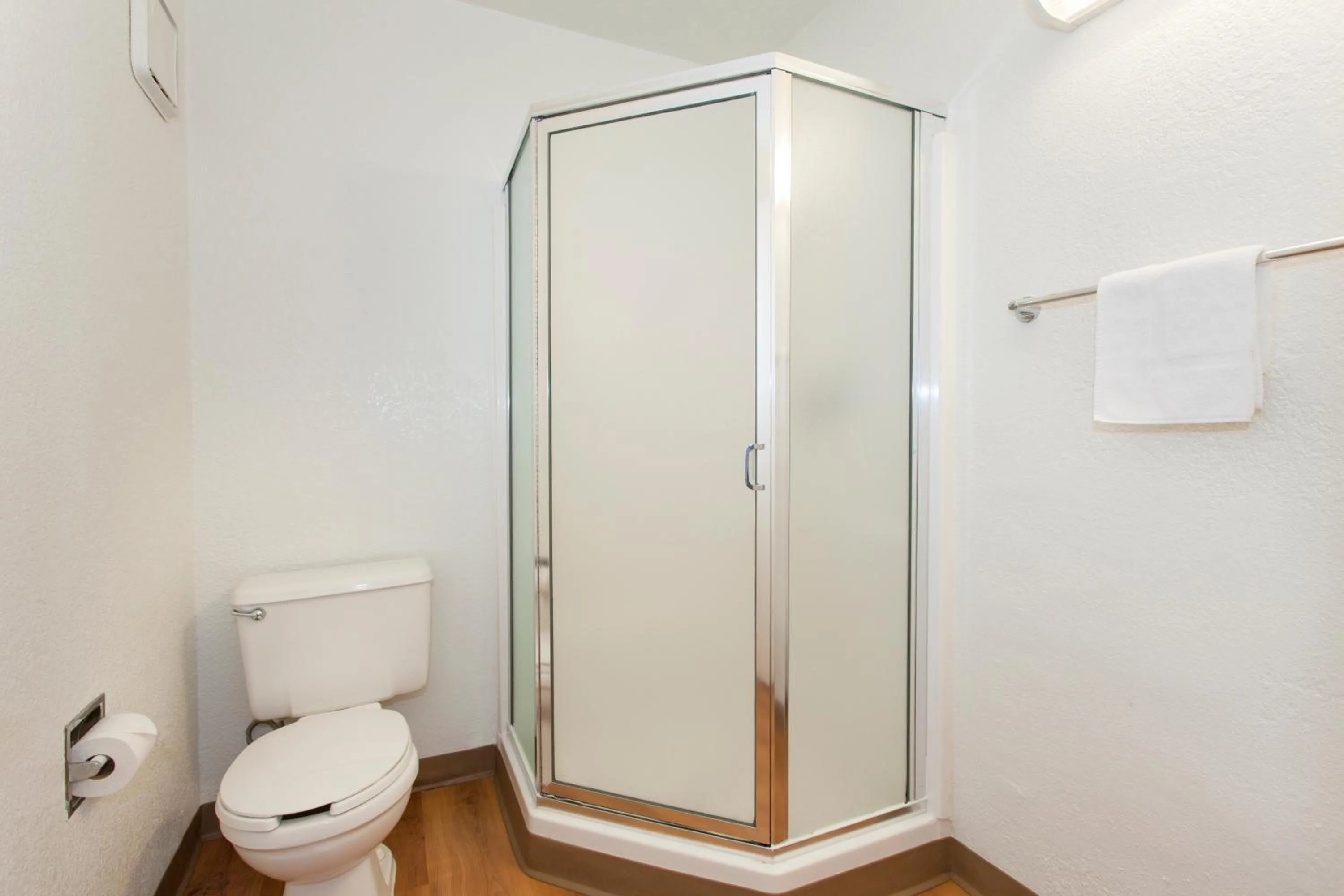 Shower in Motel 6 Sacramento, Ca - Downtown