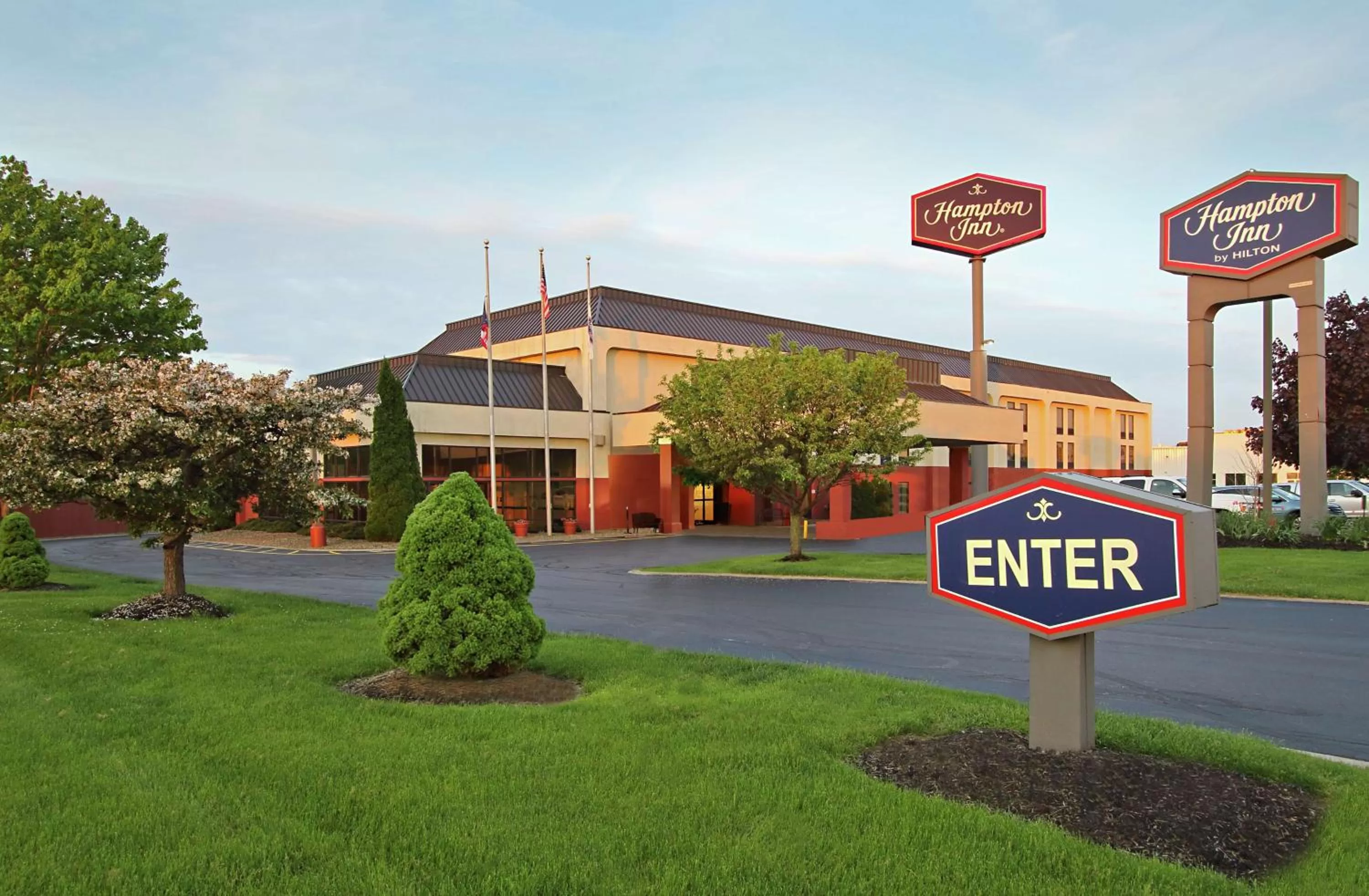 Property building in Hampton Inn Ashtabula