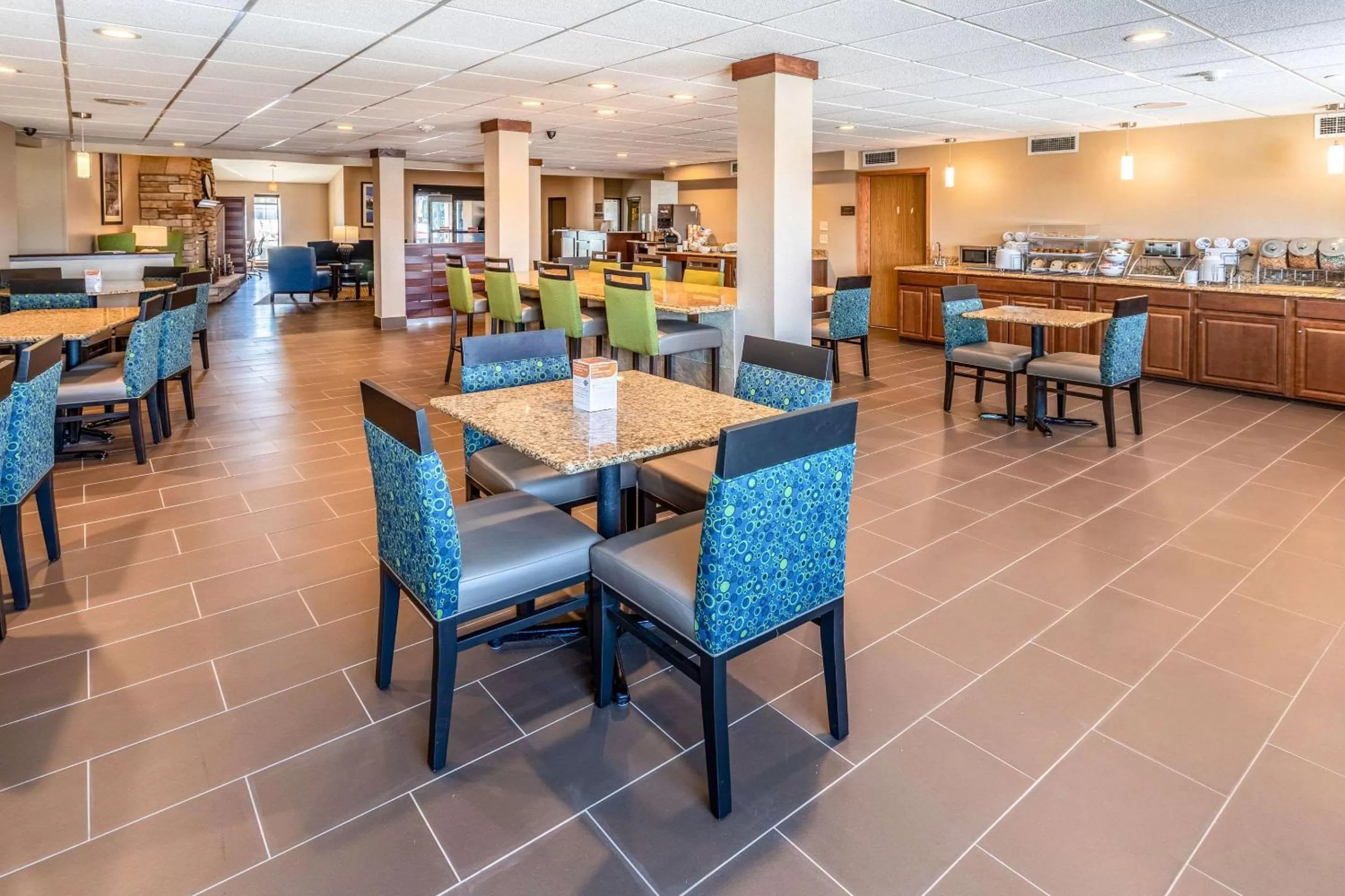 Restaurant/places to eat in Comfort Inn Waukesha - Milwaukee West