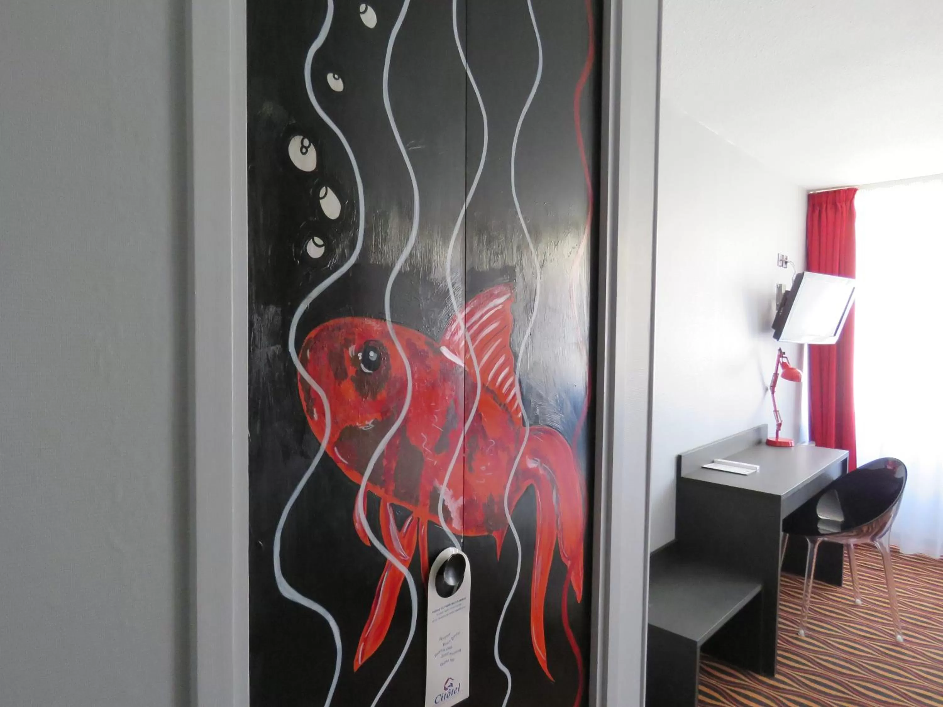 Decorative detail in CIT'HÔTEL LE DAV Clermont-Ferrand Centre