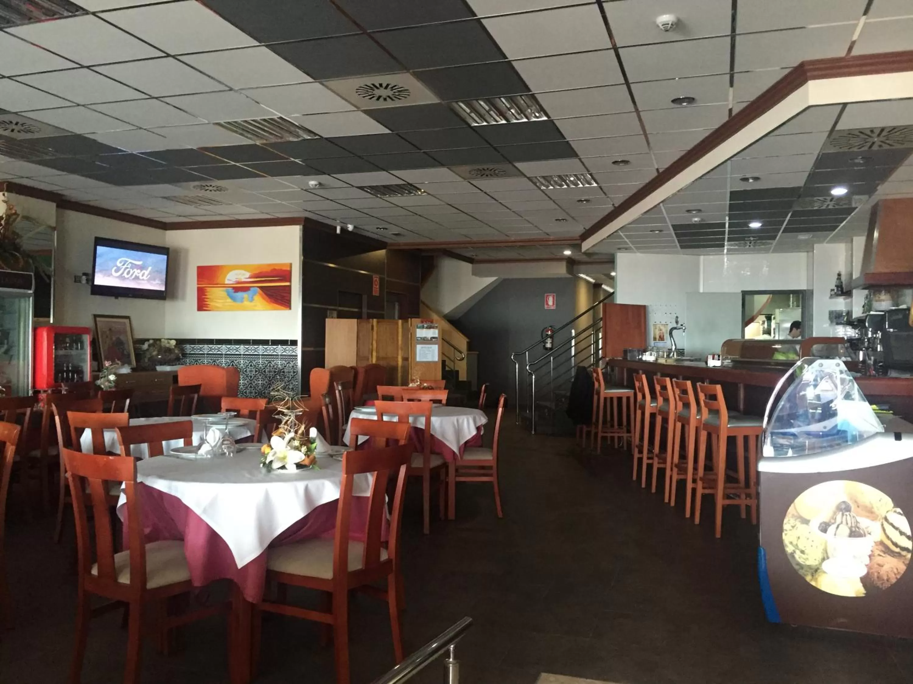 Restaurant/places to eat in Hotel La Familia