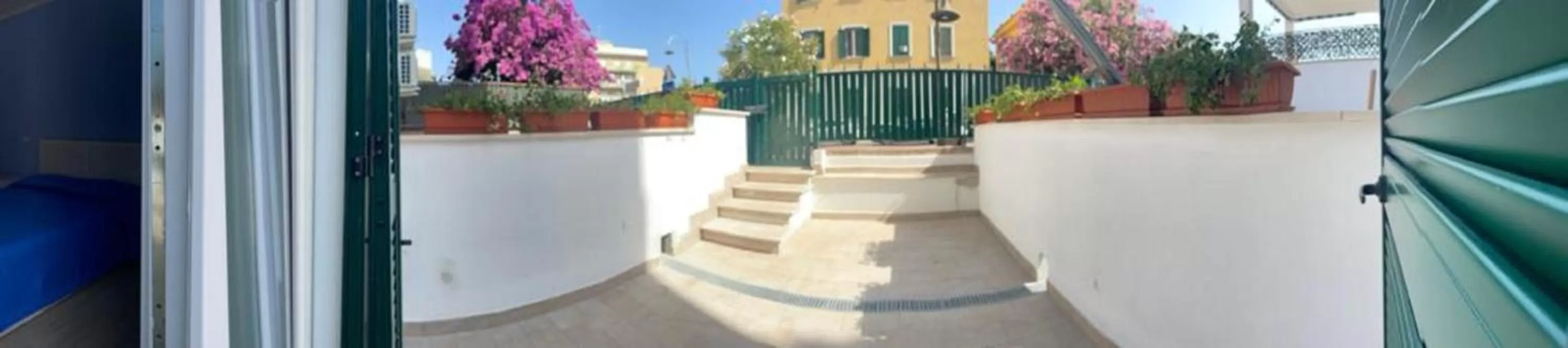 Facade/entrance in Riviera Albachiara Anzio B&B