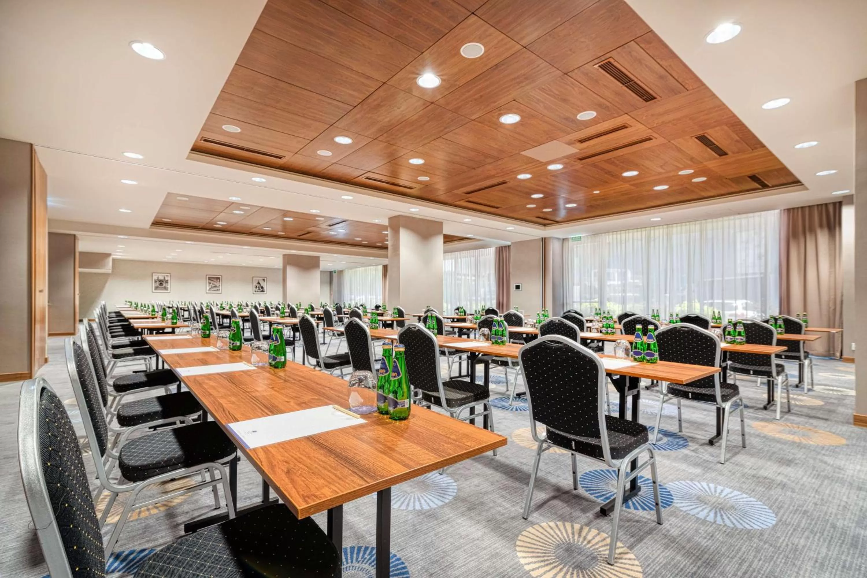 Meeting/conference room in DoubleTree by Hilton Krakow Hotel & Convention Center