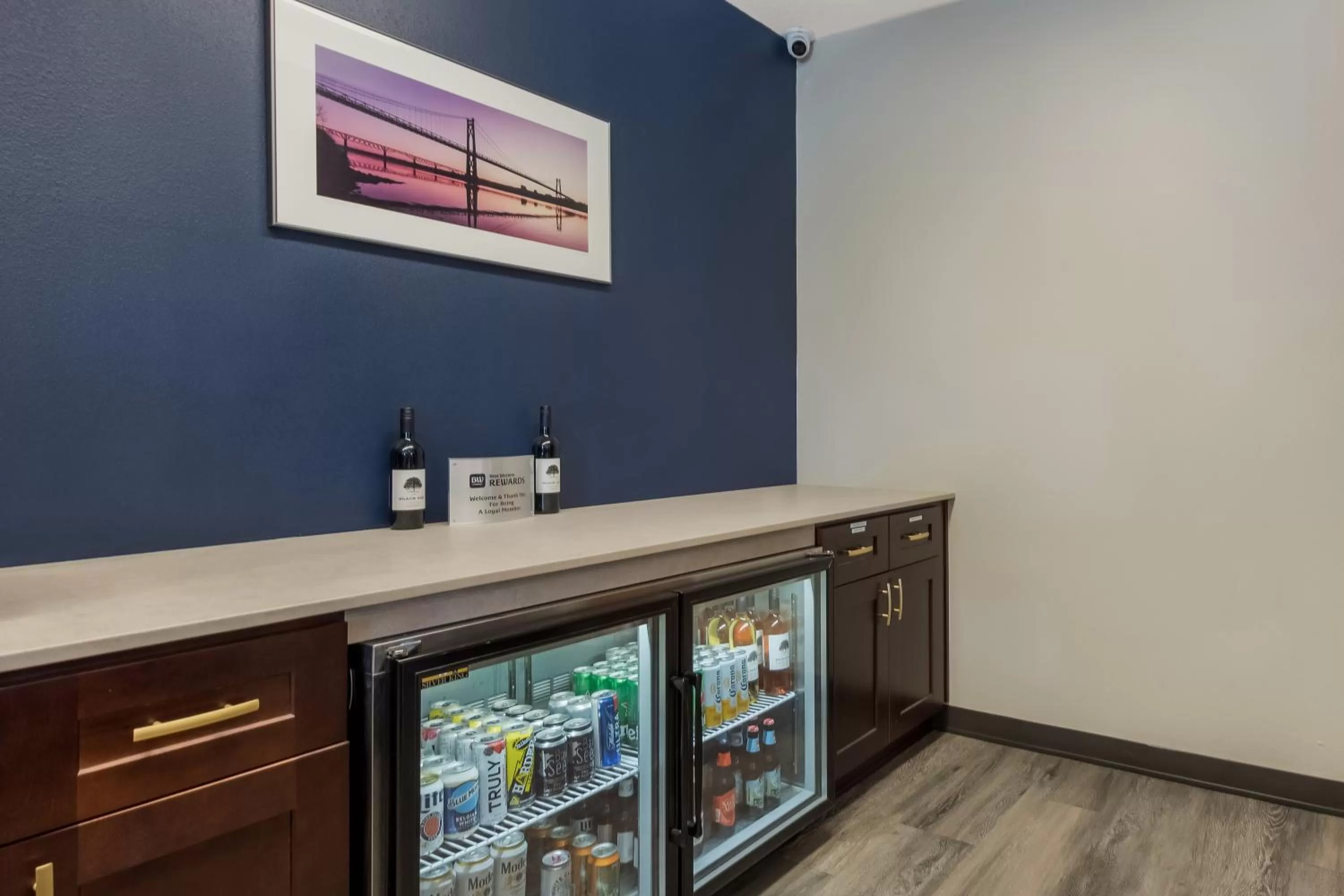 oven in SureStay Plus Hotel by Best Western Highland Poughkeepsie