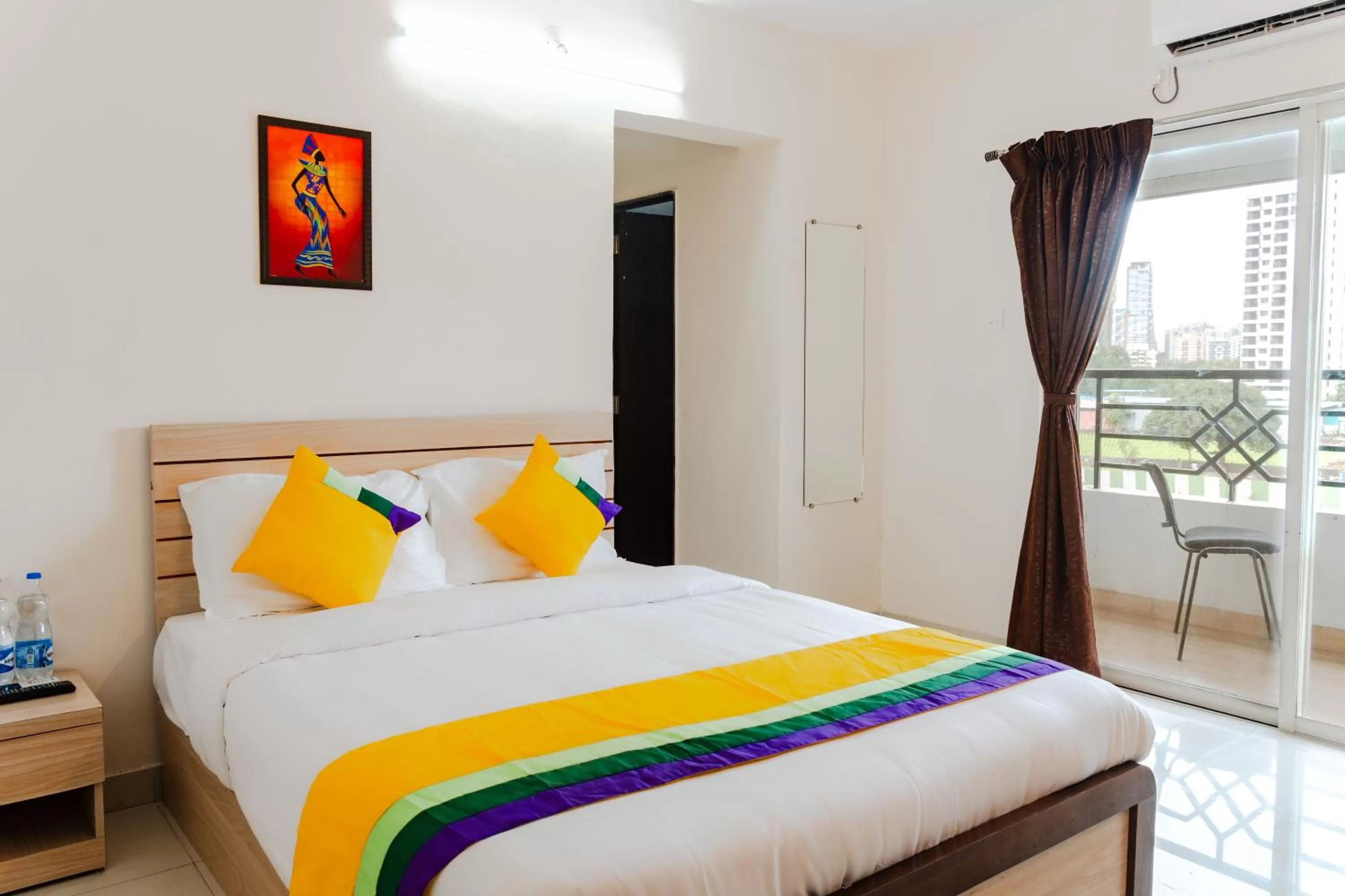 Bed in Itsy By Treebo - Opal Suites