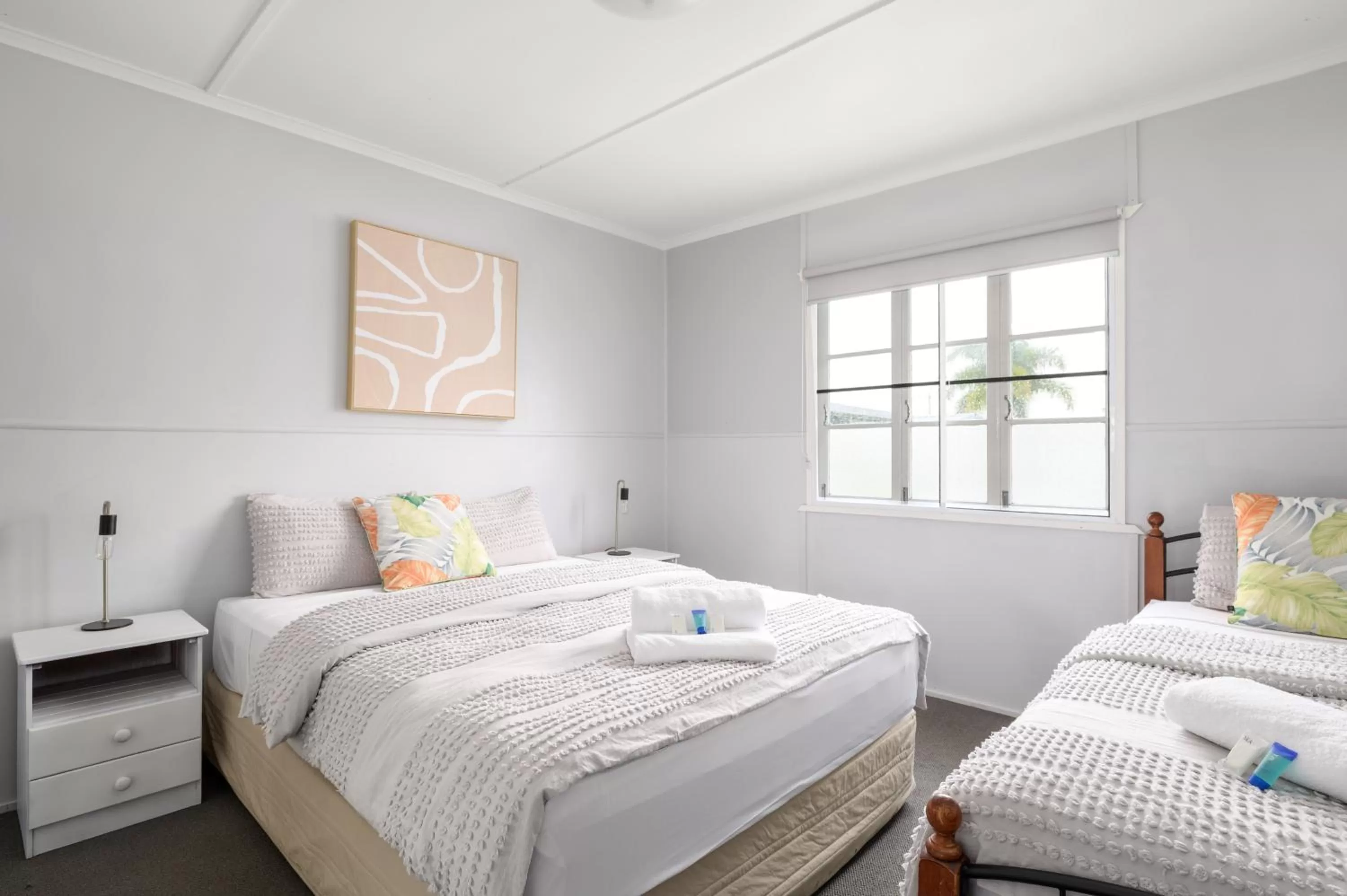 Bedroom, Bed in Tin Can Bay's Sleepy Lagoon Motel