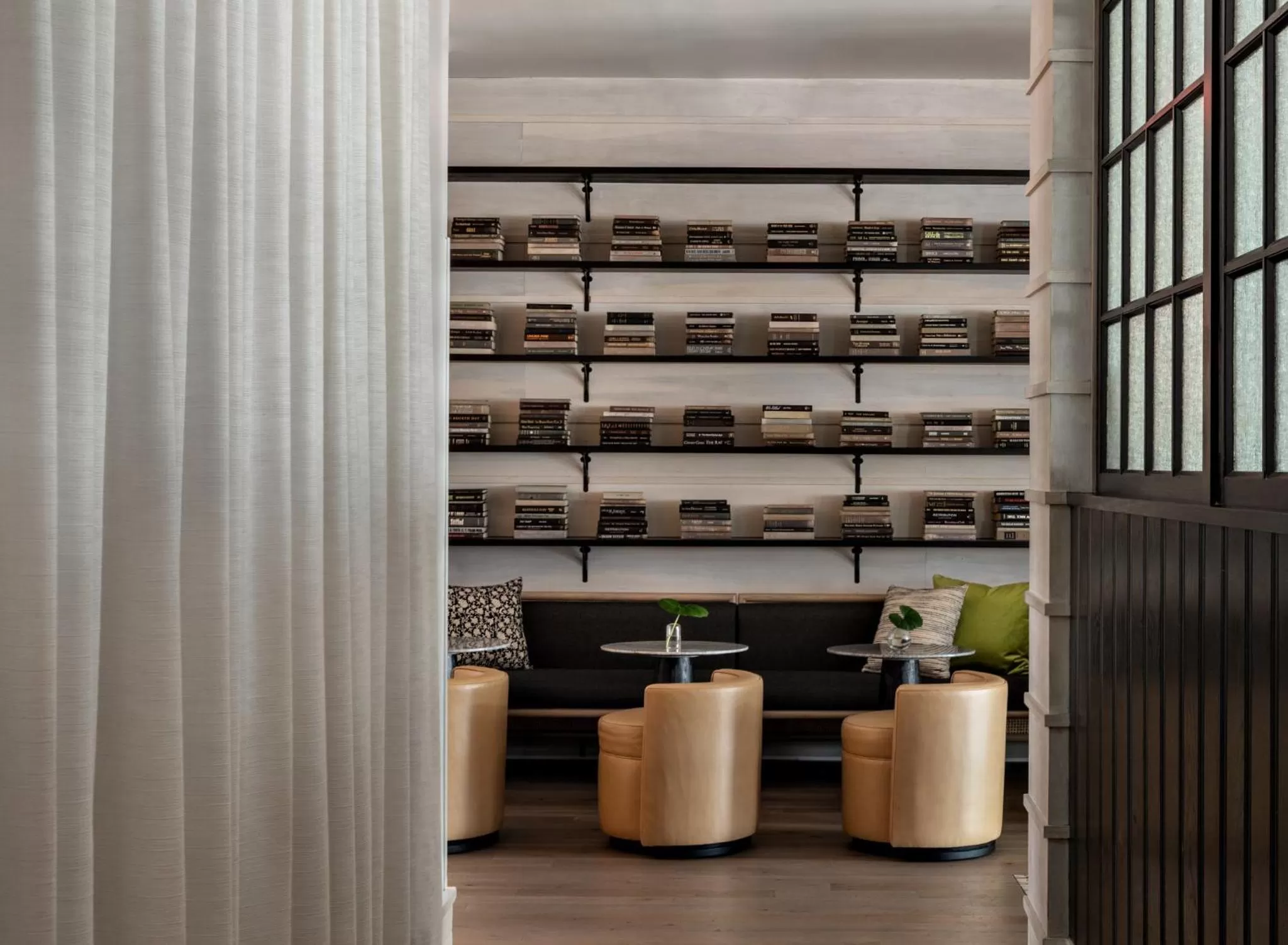 Lounge or bar in Kimpton Brice Hotel by IHG