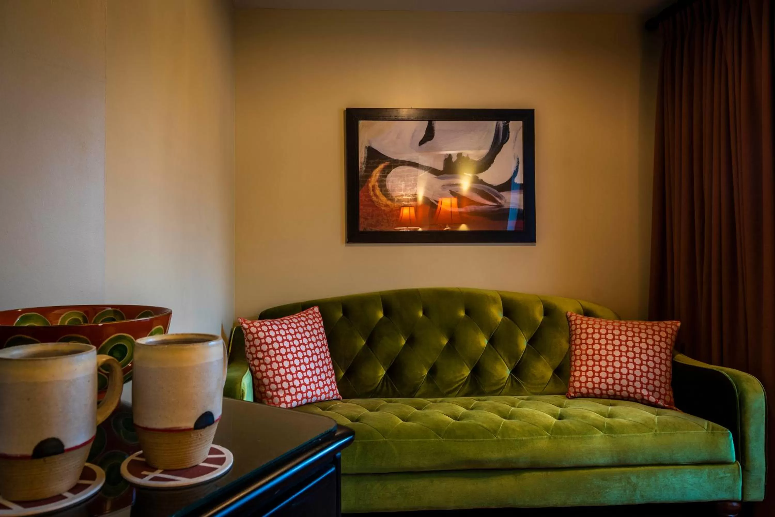 Coffee/tea facilities in Hotel Broad Ripple