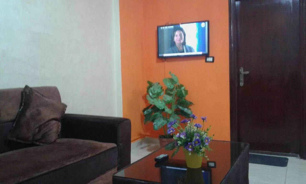 Seating Area in Al Tawheed Hotel Apartments