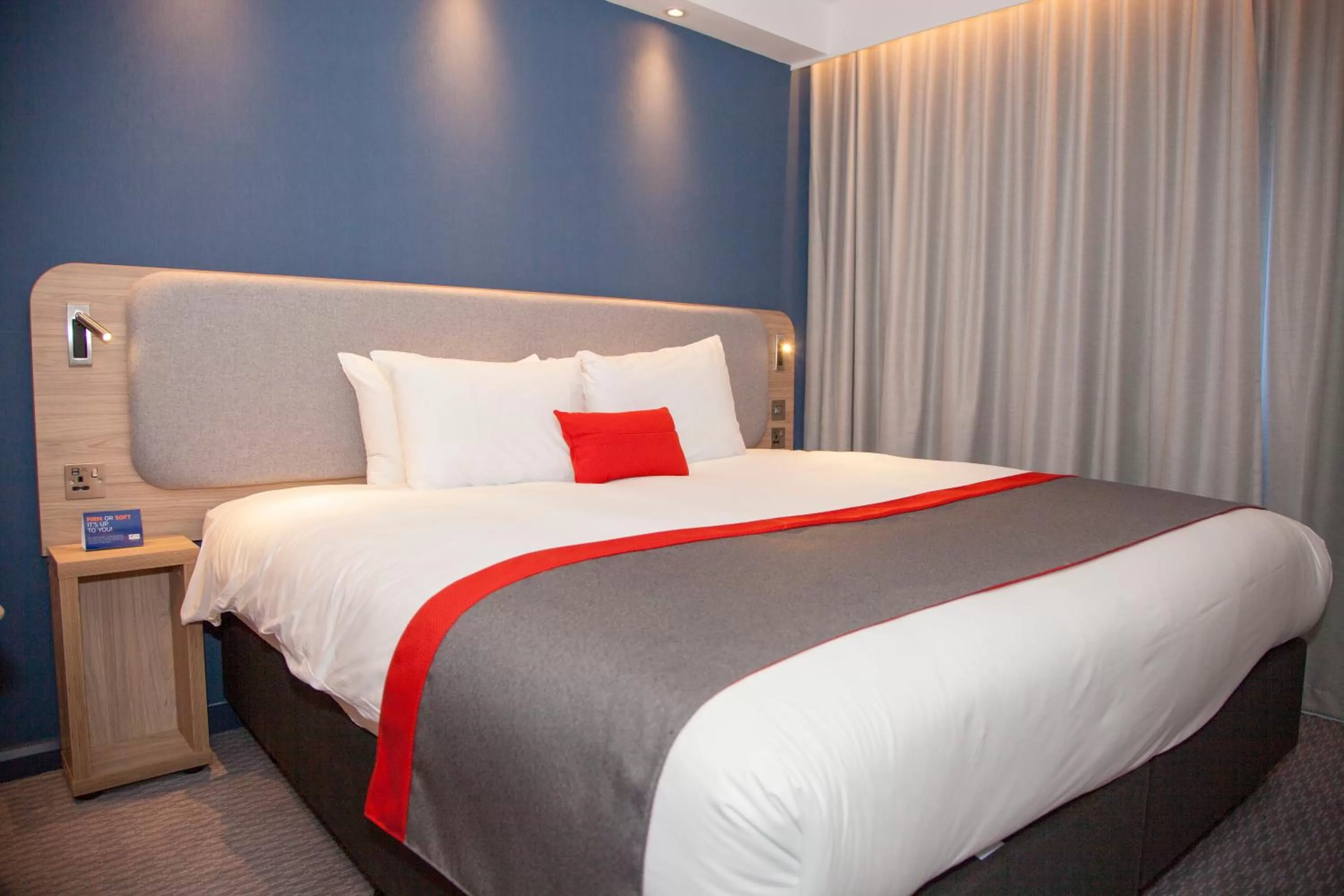 Photo of the whole room, Bed in Holiday Inn Express Cardiff Bay by IHG