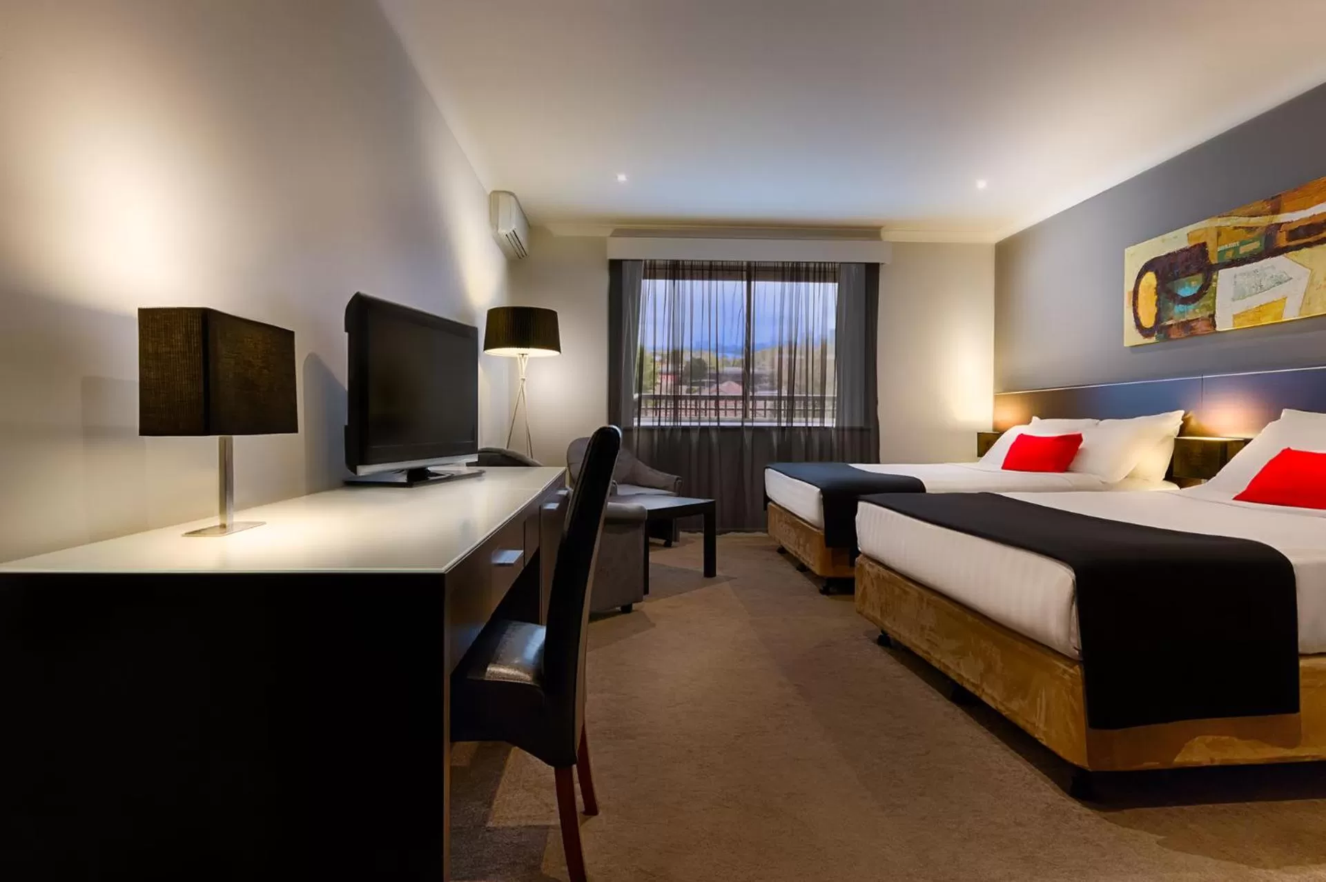 Bed in Crest on Barkly Hotel