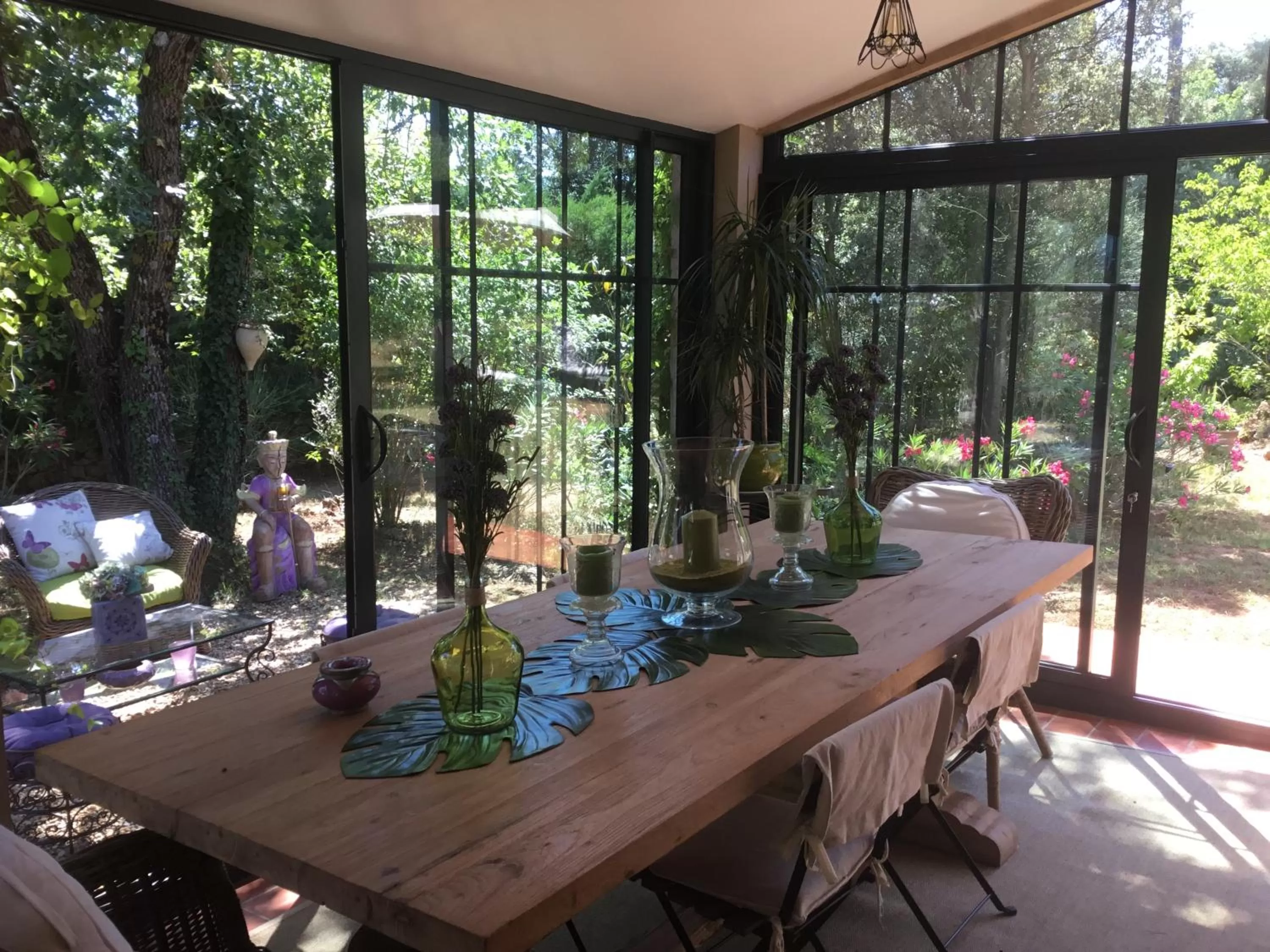 Garden in Longo Maï