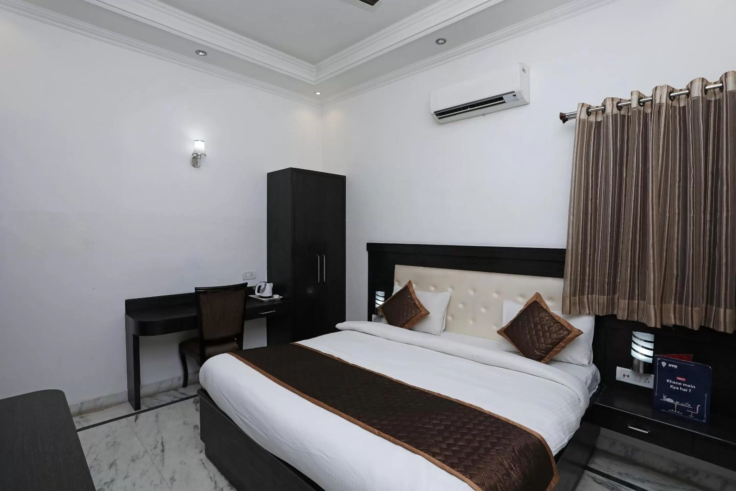 Bedroom, Bed in Hotel Marc Royal