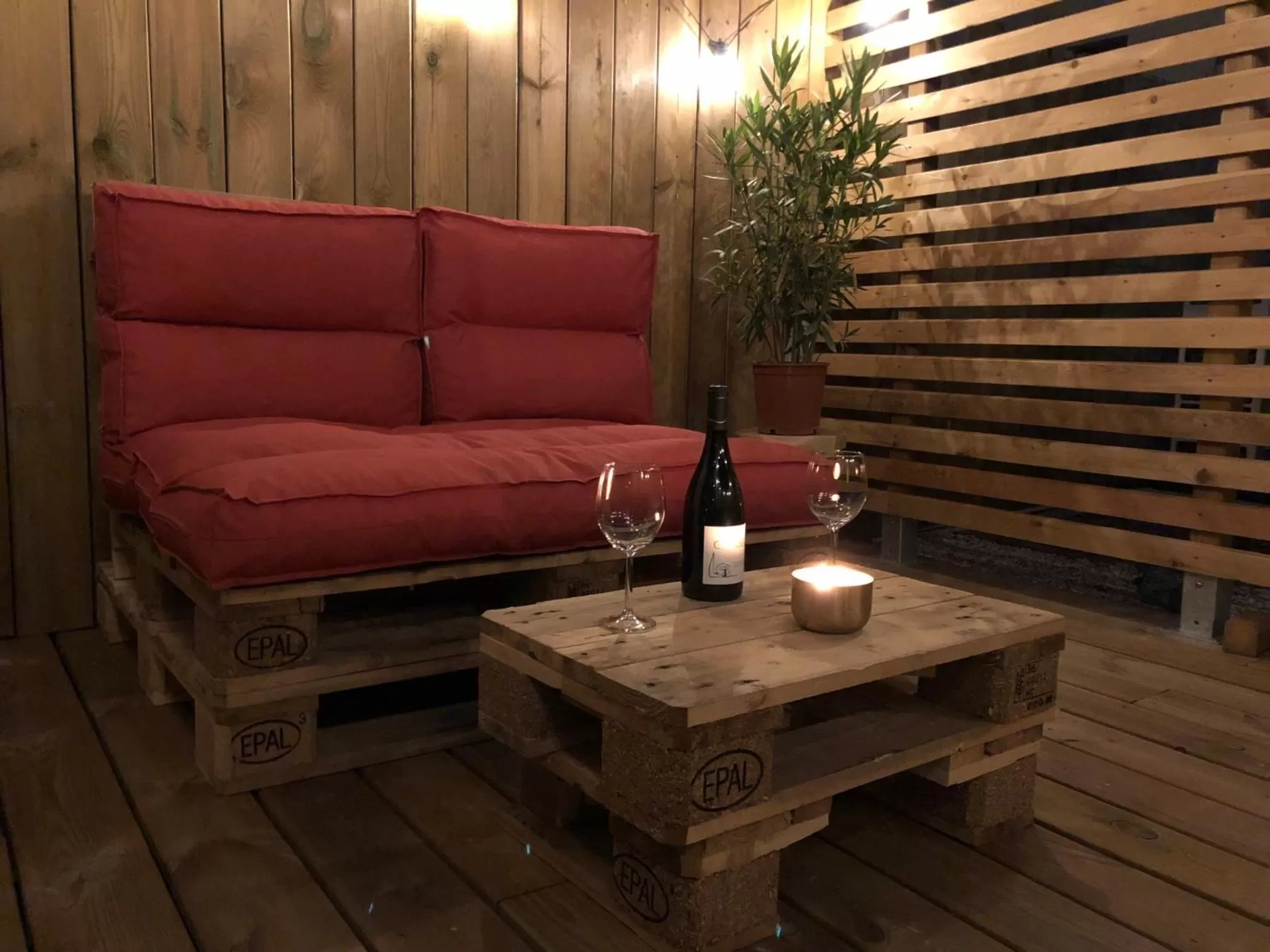 Patio, Seating Area in Chambres d'hôtes Le Studio Bordelais