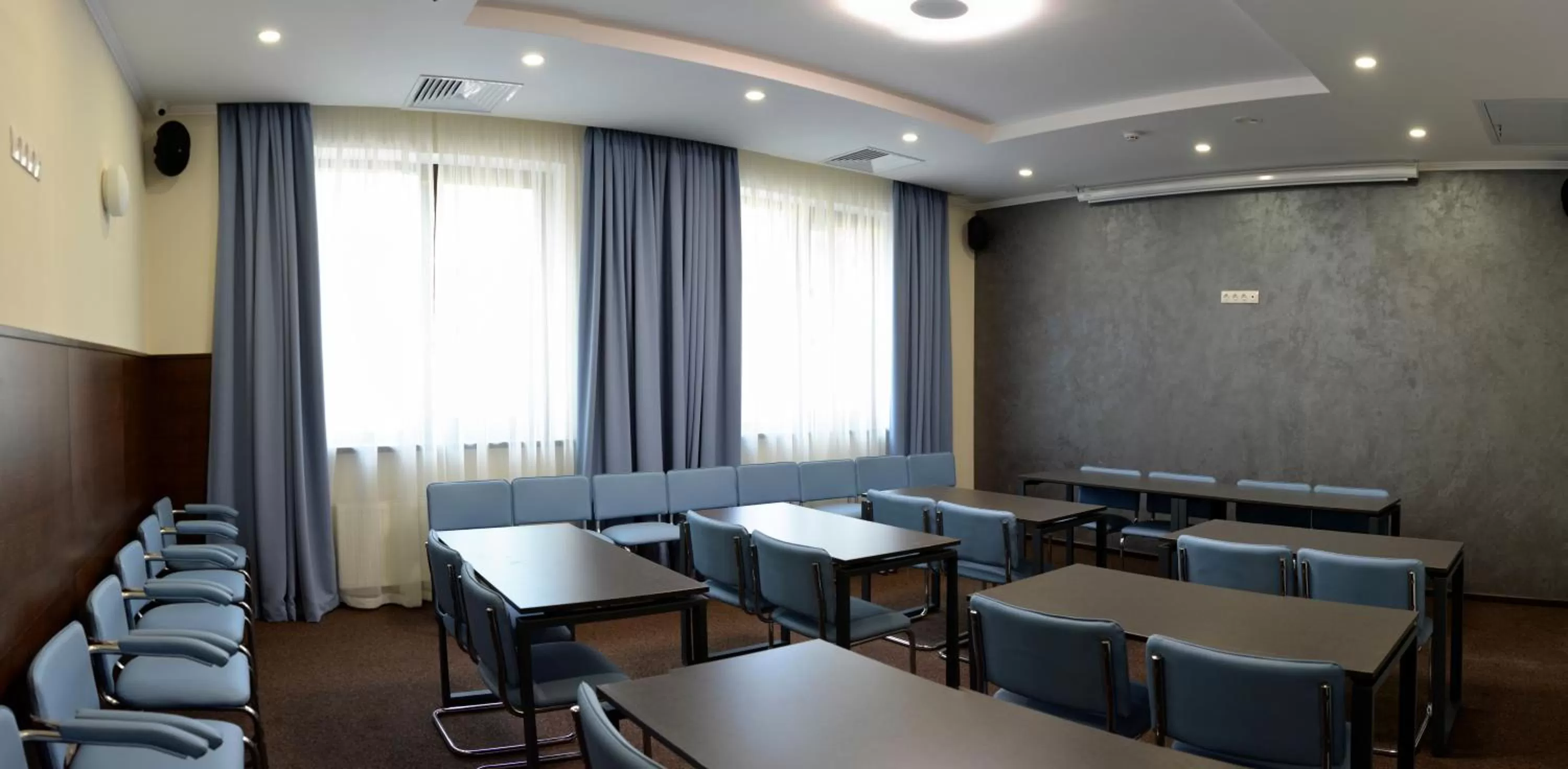 Business facilities in Hotel Florida