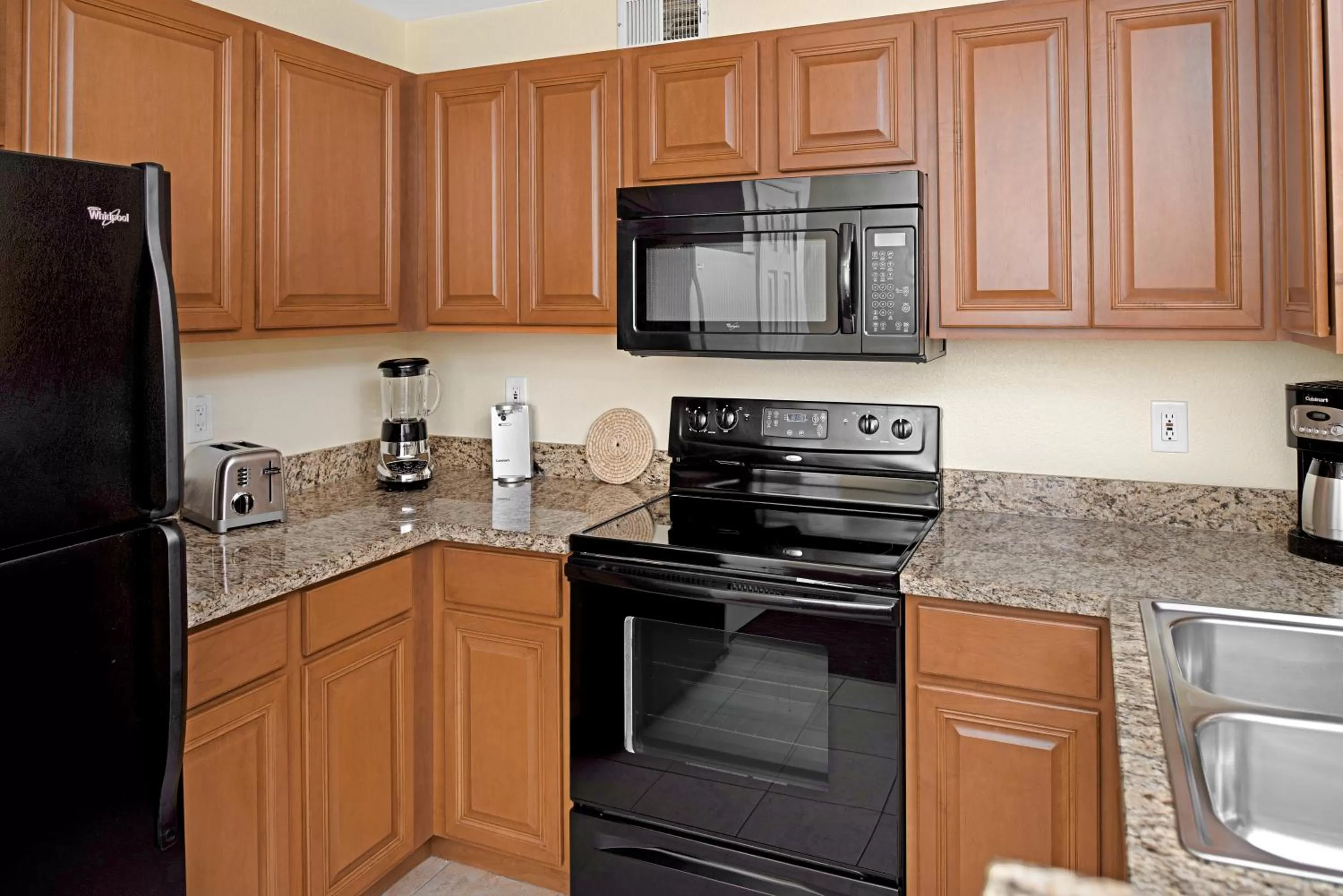 1 BEDROOM 1 KING SUITE ACCESSIBLE TUB in Hilton Vacation Club Desert Retreat Las Vegas