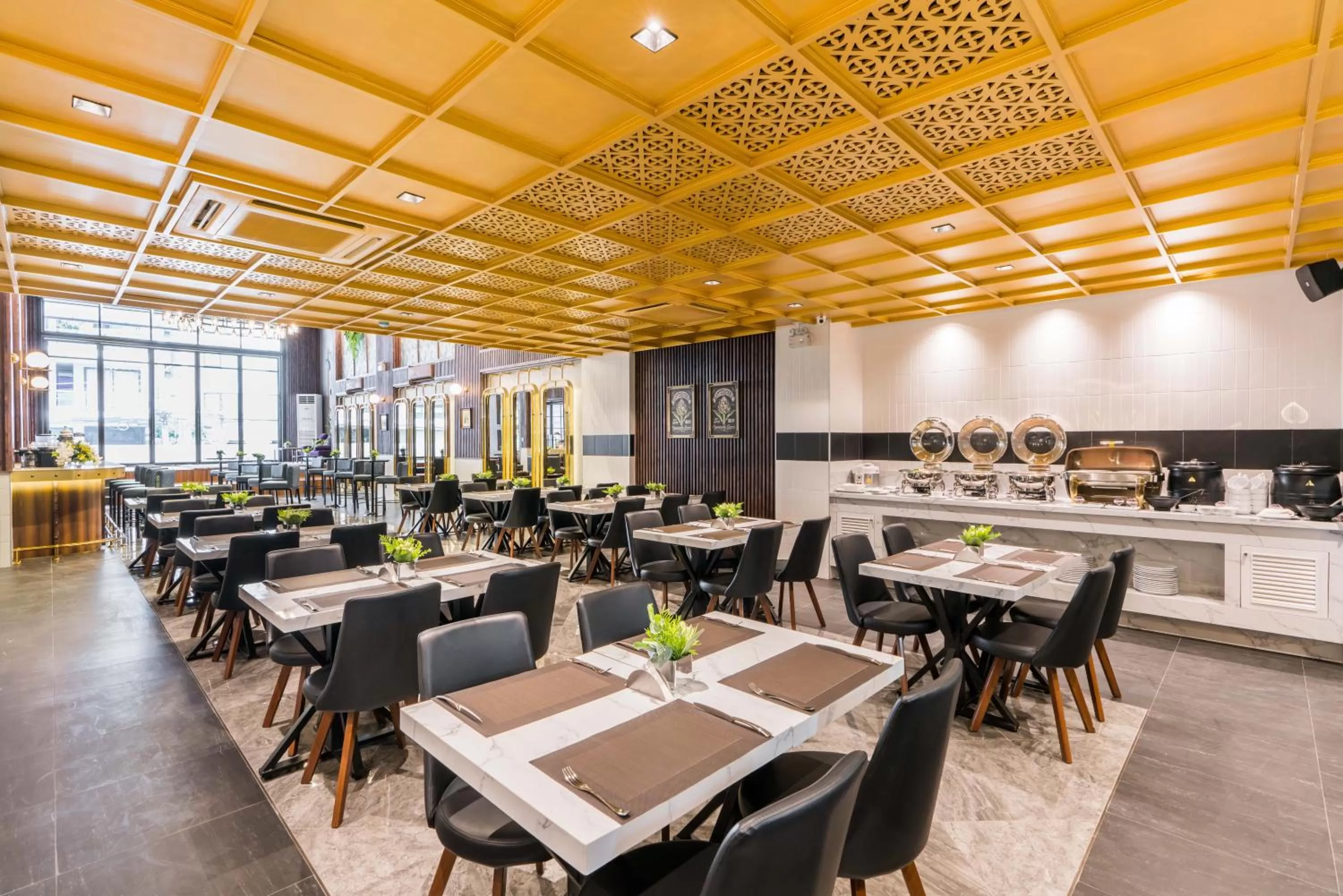 Restaurant/places to eat in XQ Pattaya Hotel