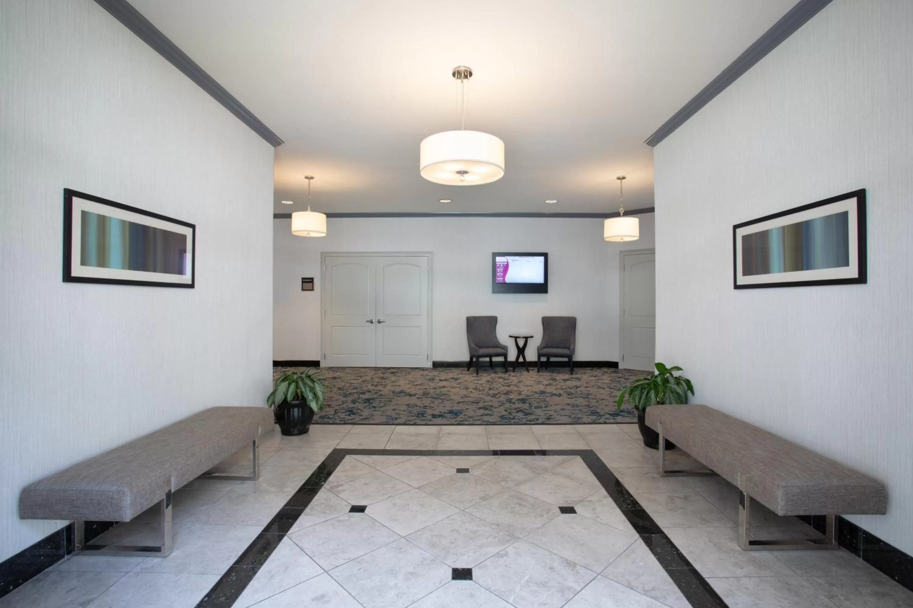 Meeting/conference room in Crowne Plaza Costa Mesa Orange County by IHG