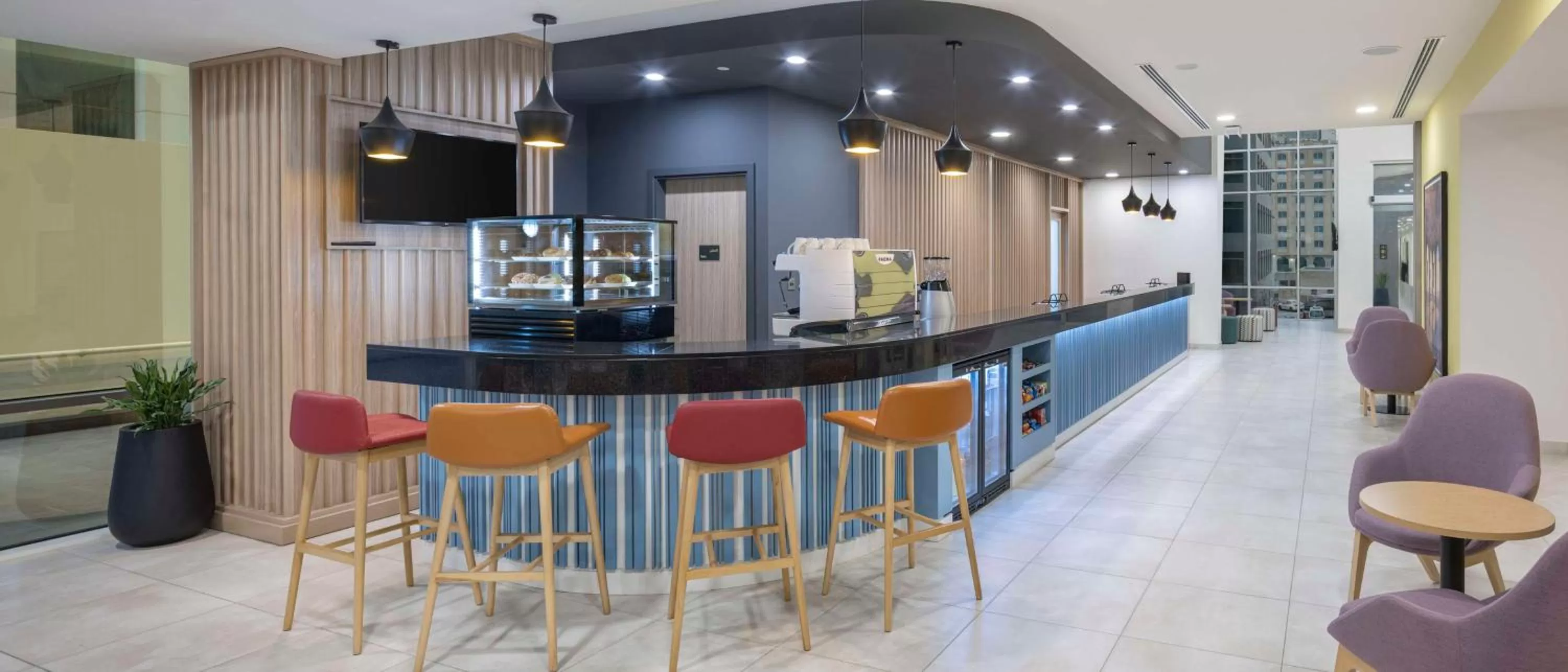 Lobby or reception in Hampton By Hilton Doha Old Town